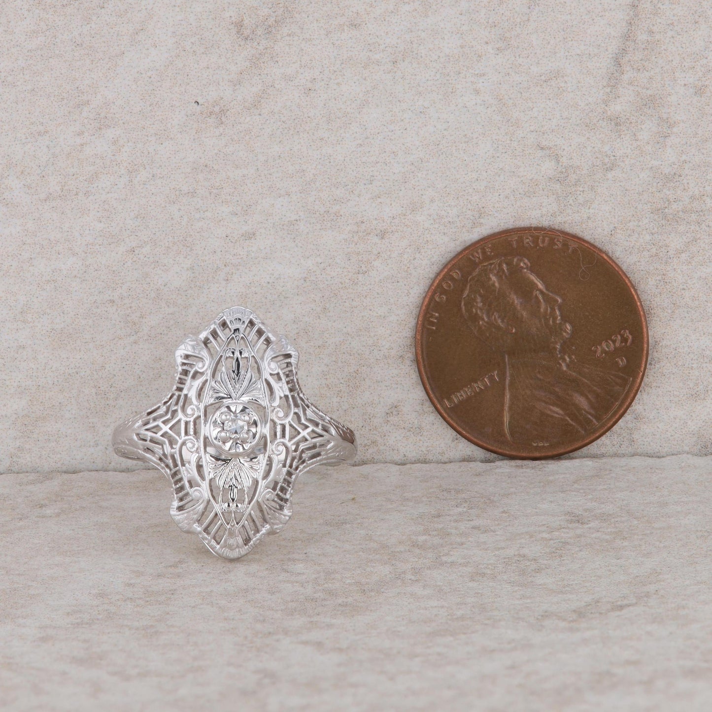 14k White Gold Diamond Vintage Filigree Ring