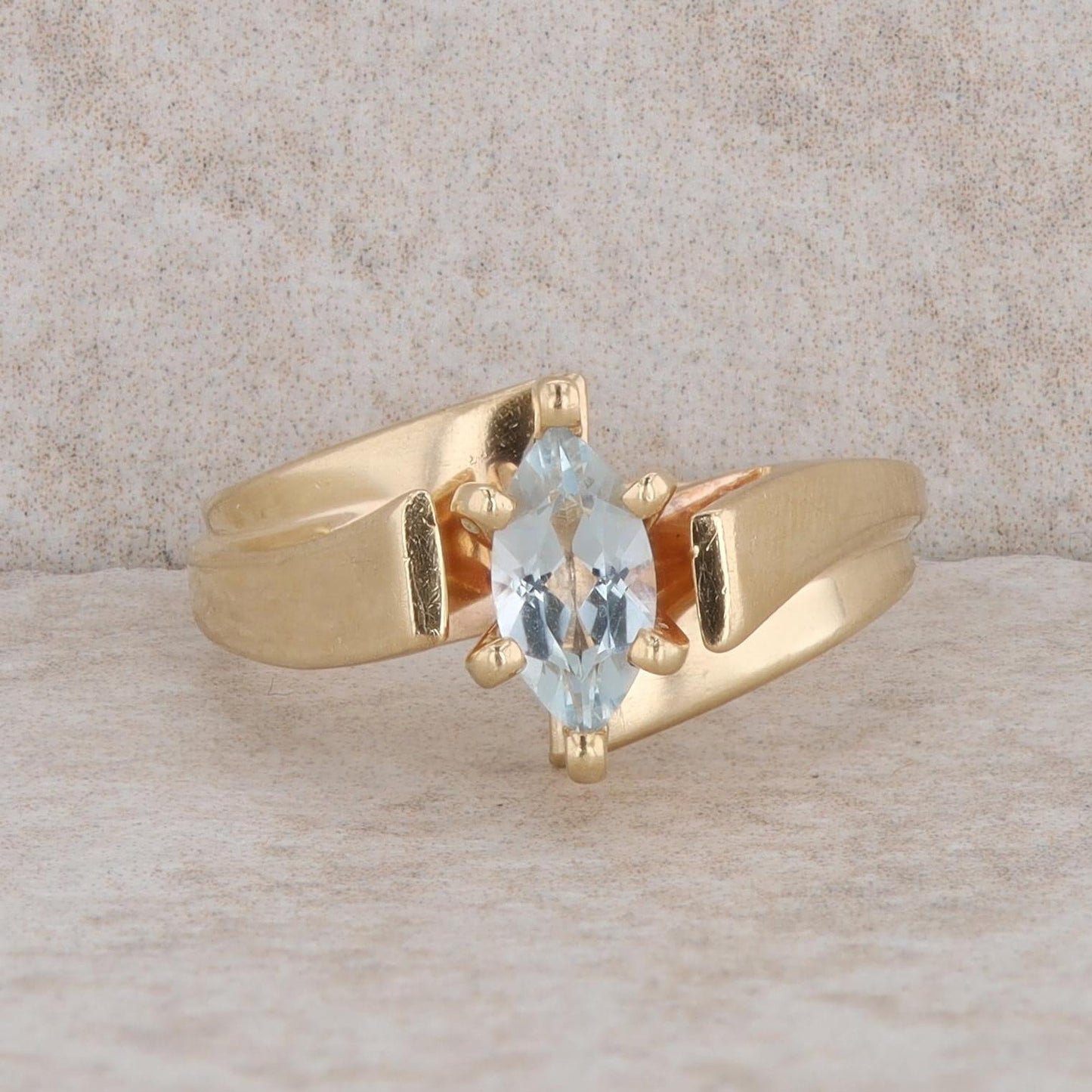 14k Yellow Gold Aquamarine Marquise Ring