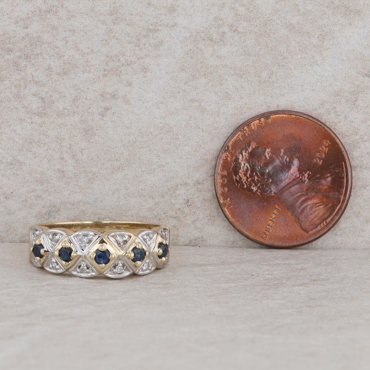 10k Yellow Gold Round Sapphire & Diamond Woven Band
