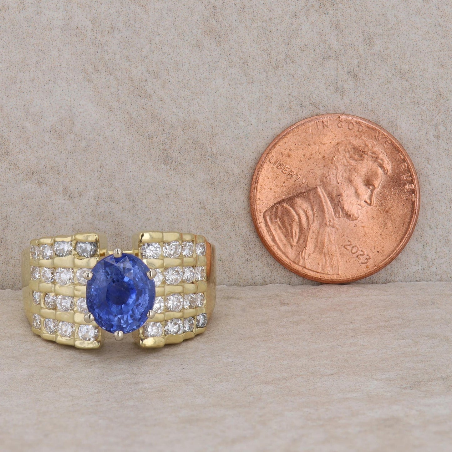18k Yellow Gold Round Tanzanite & Channel Set Tiered Diamond Ring