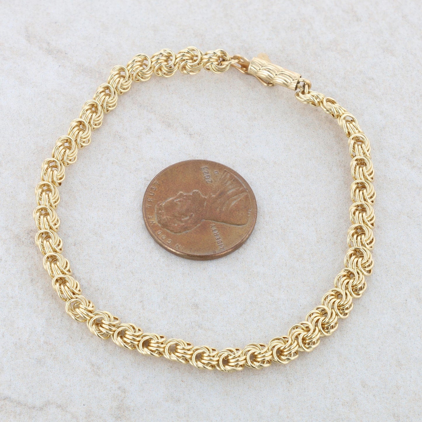14k Yellow Gold Circle Love Knot Swirl Link Bracelet 2.72g
