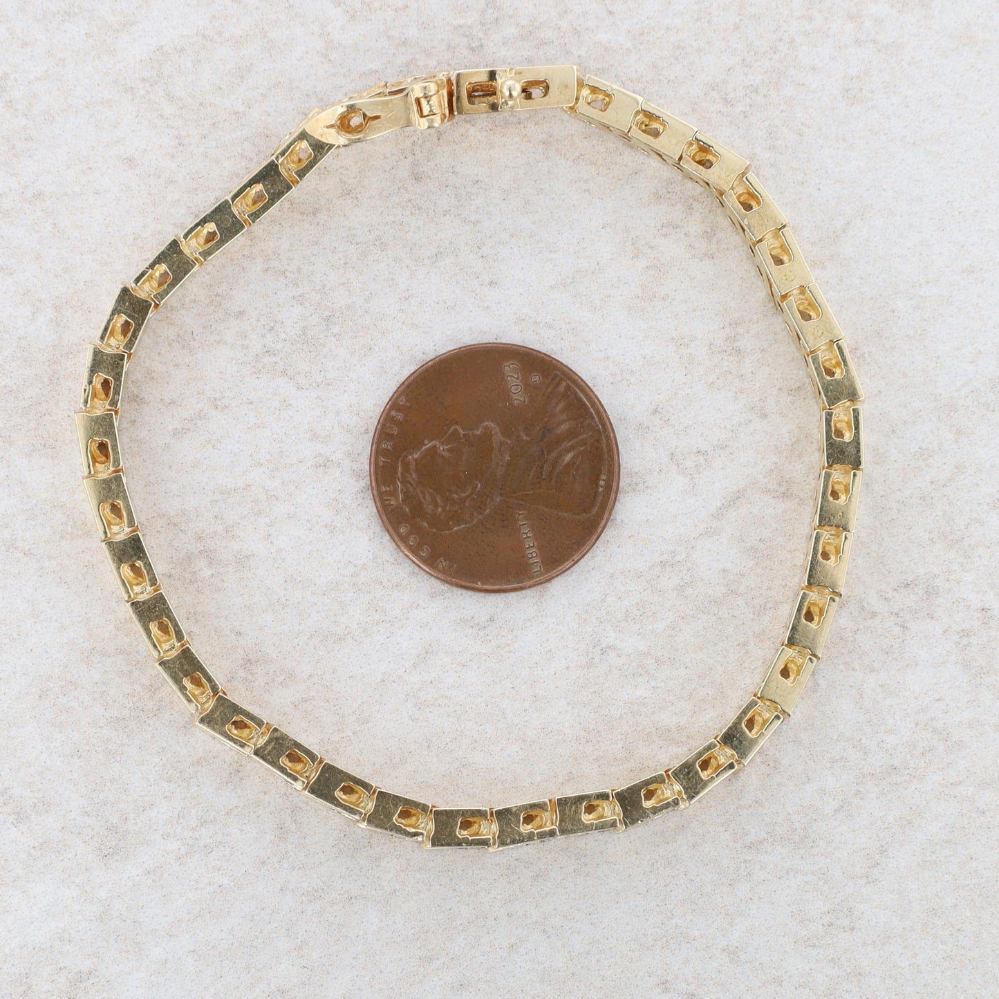 14k Yellow Gold Diamond Fashion Bracelet 7"