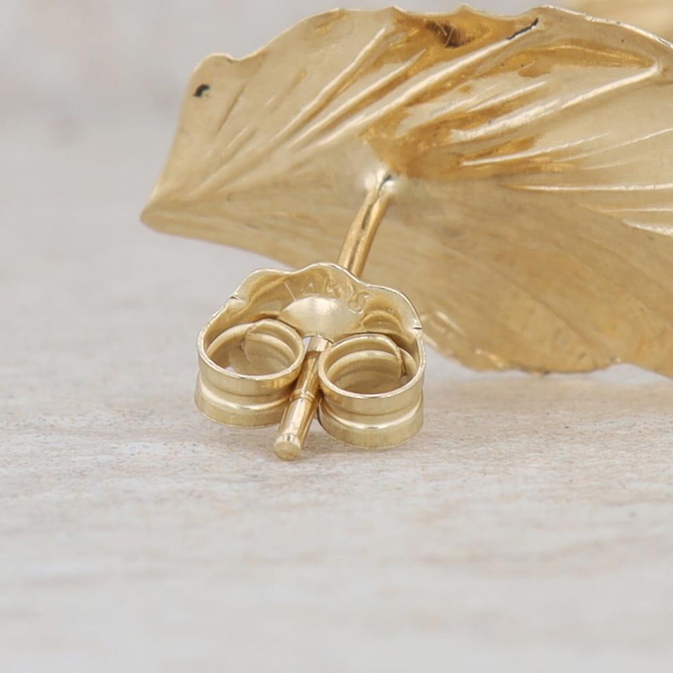 14k Yellow Gold Textured Leaf Stud Earrings, 0.8g