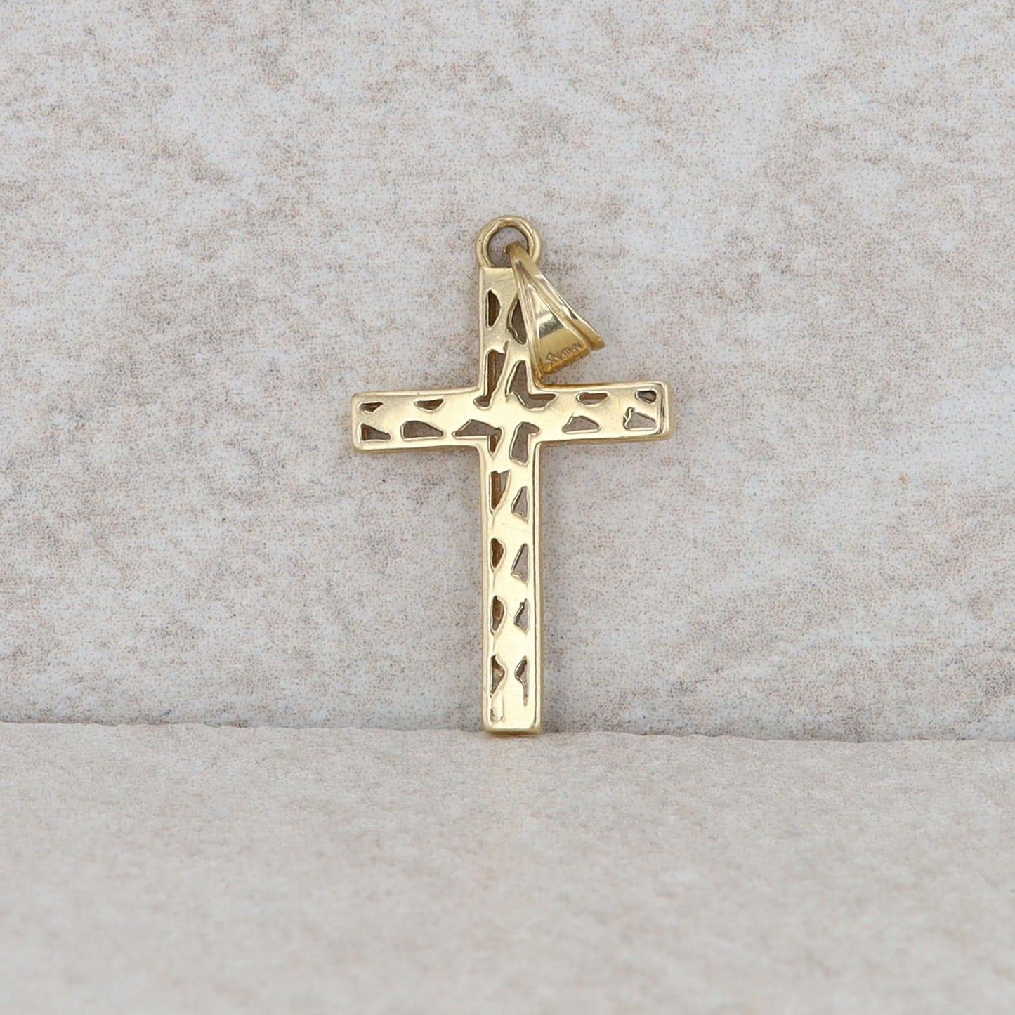 14k Yellow Gold Cut Out Textured Cross Pendant 1.2g