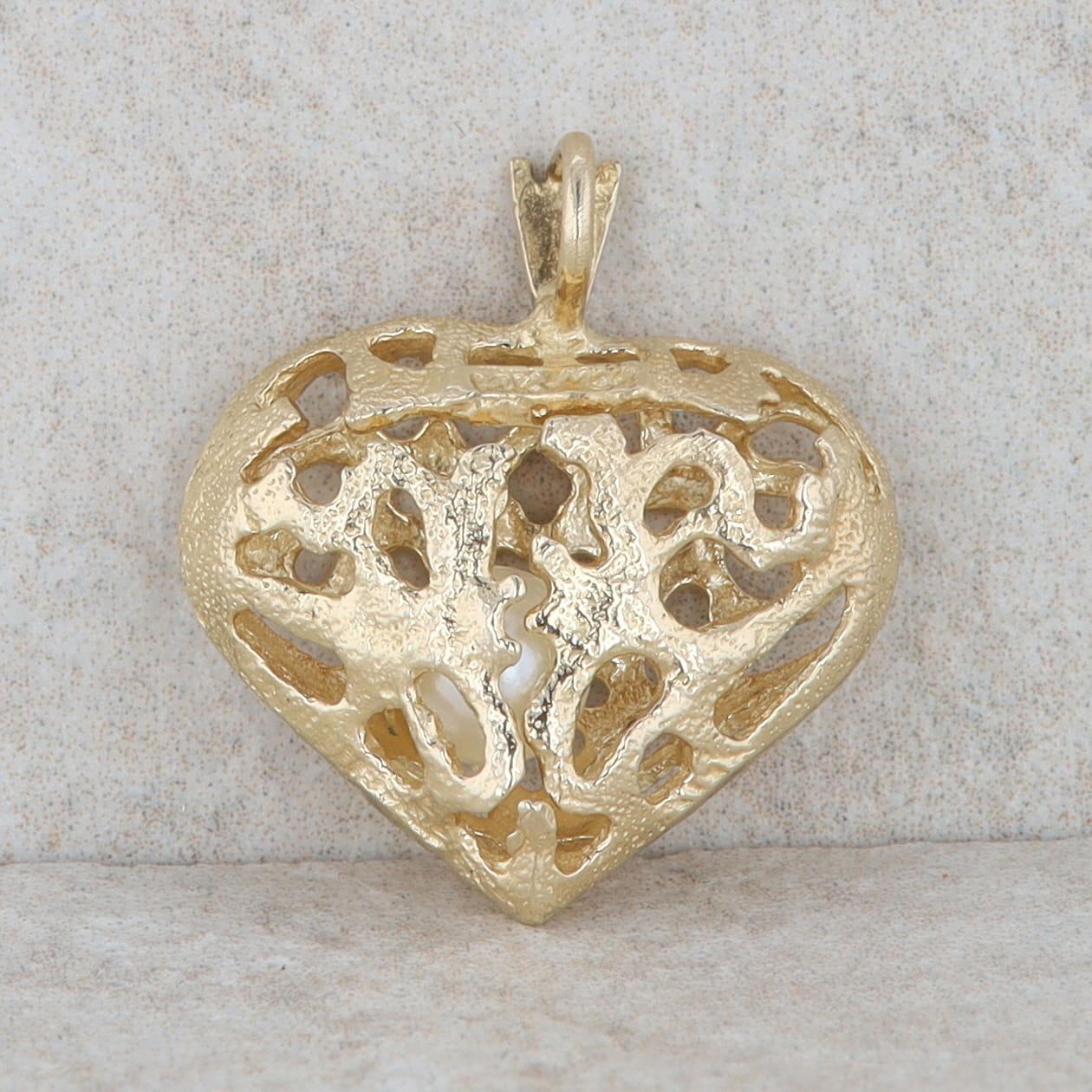 14k Yellow Gold Cultured Pearl Cutwork Puff Heart Pendant