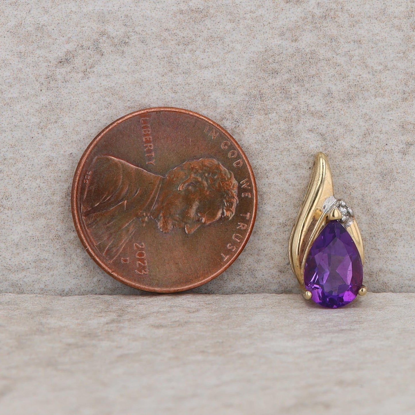 10k Yellow Gold Pear Shaped Amethyst and Diamond Pendant