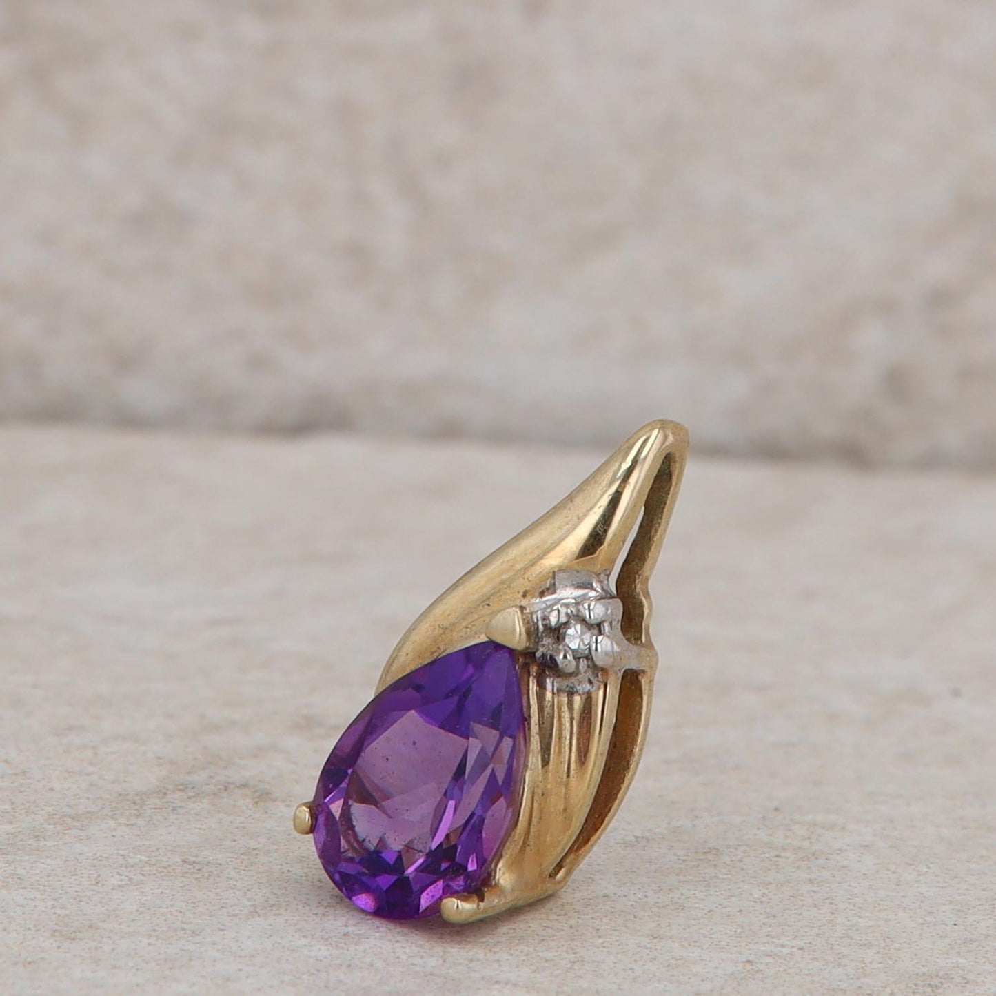 10k Yellow Gold Pear Shaped Amethyst and Diamond Pendant