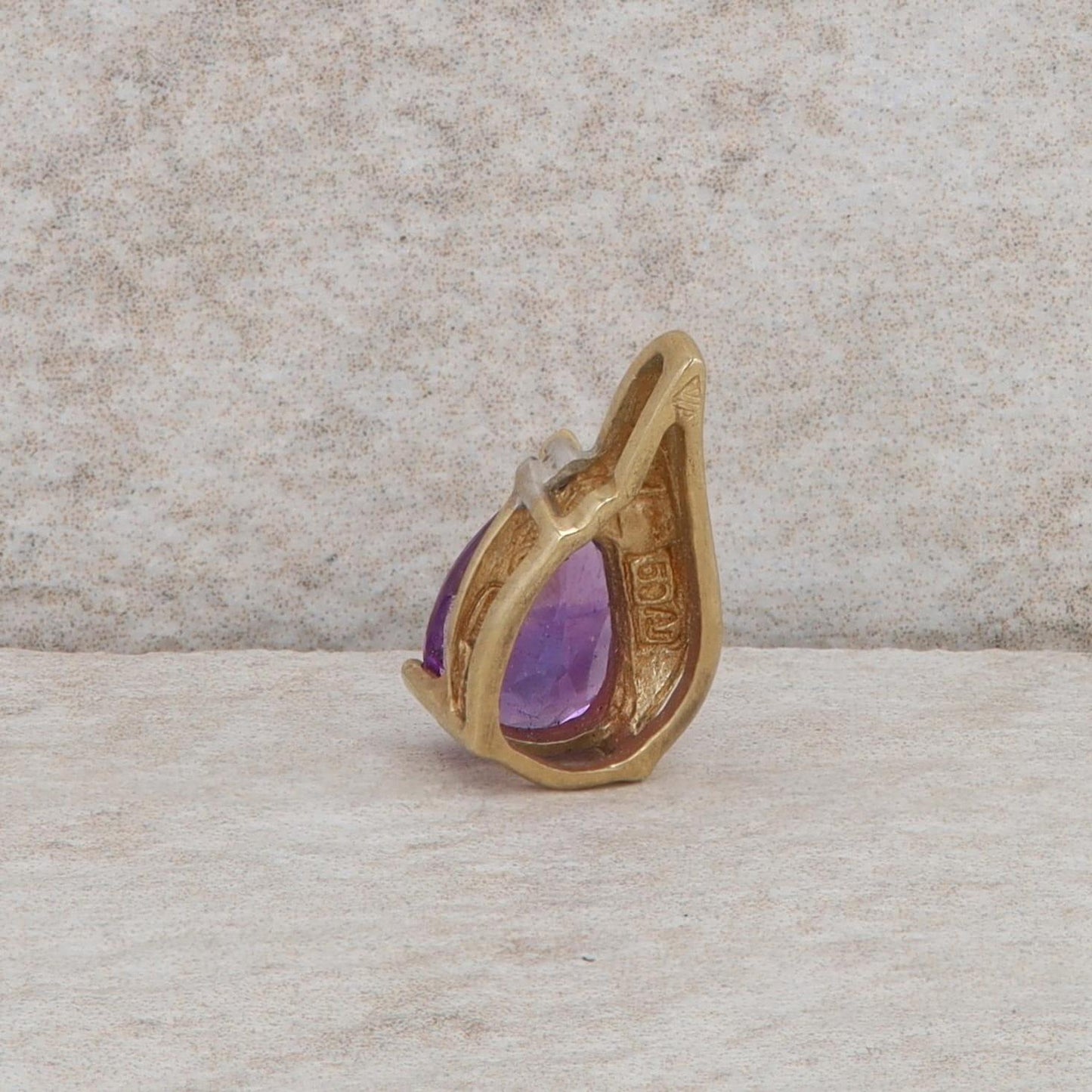 10k Yellow Gold Pear Shaped Amethyst and Diamond Pendant