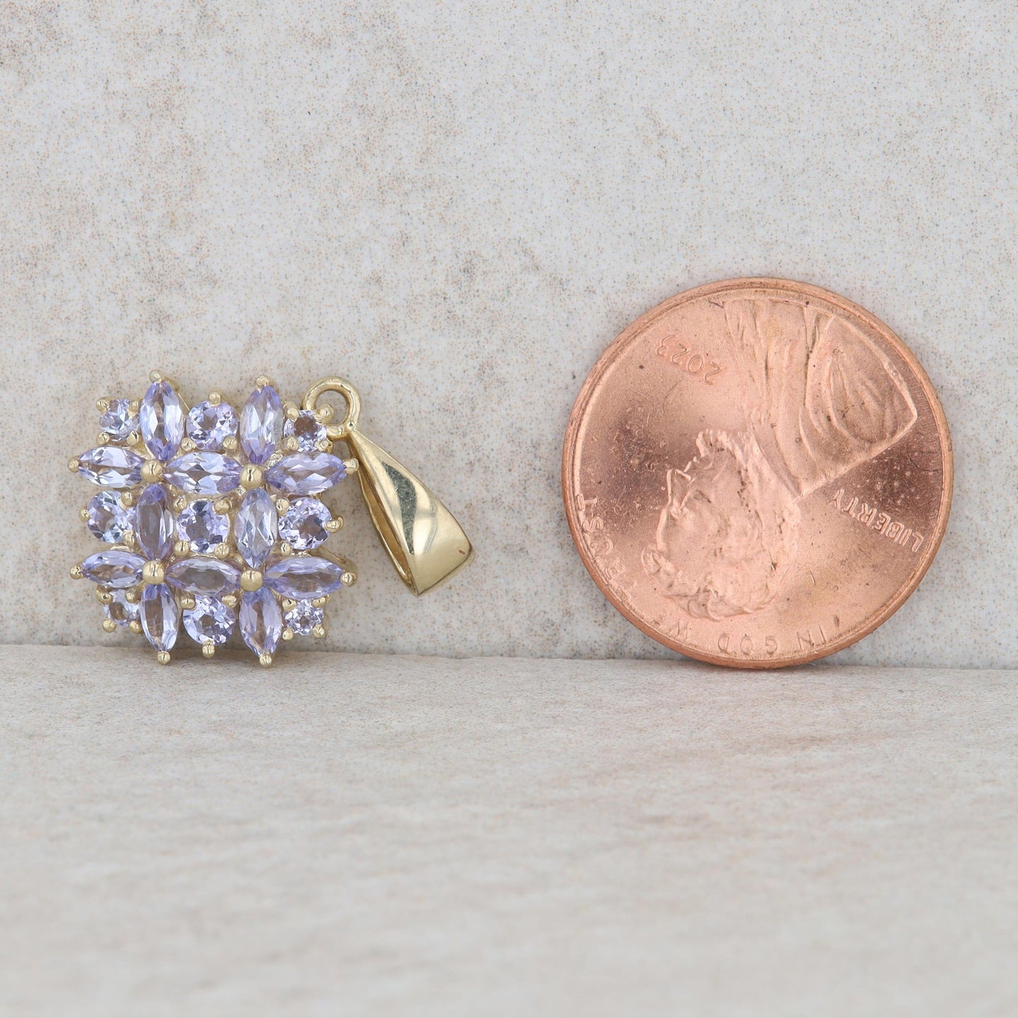 14k Yellow Gold Round & Marquise Tanzanite Cluster Pendant