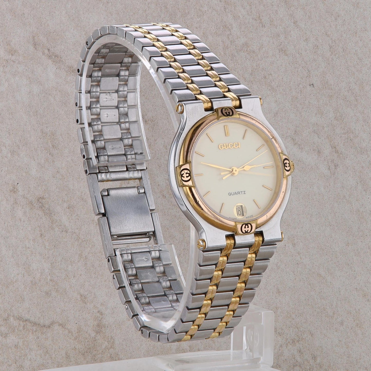Gucci Unisex Stainless Steel Two Tone Watch #9040l