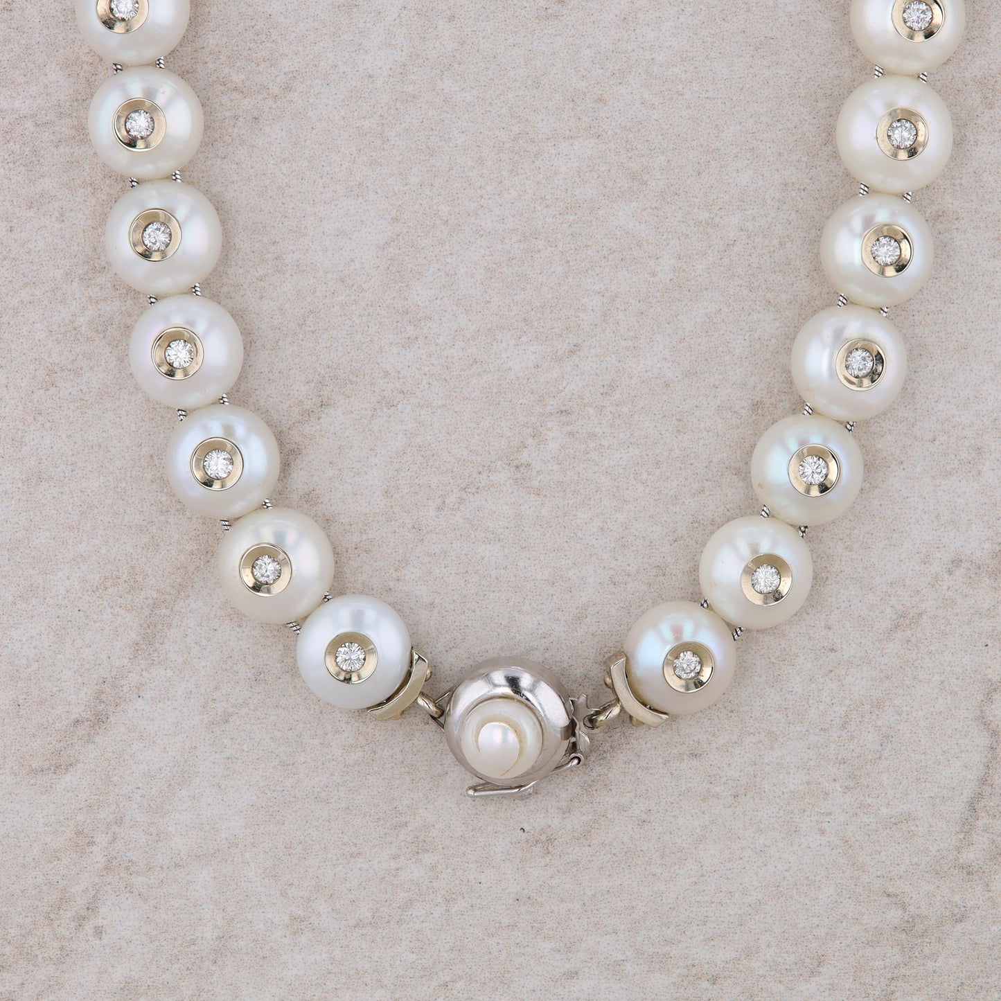 14k Galatea Diamond In A Pearl Necklace 16"