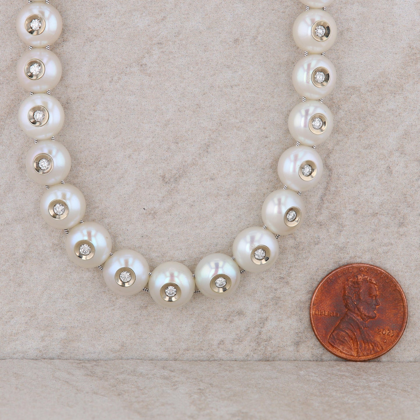 14k Galatea Diamond In A Pearl Necklace 16"