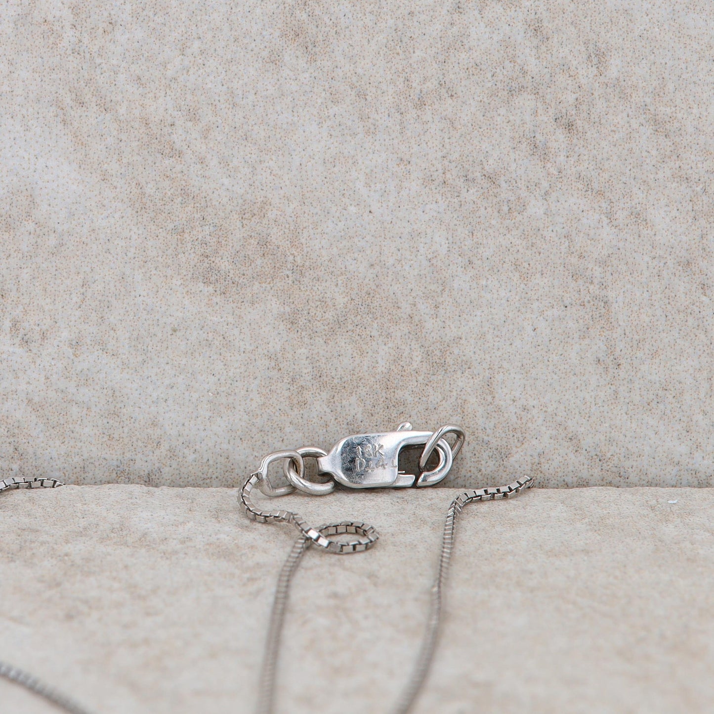 18k White Gold Diamond Journey Necklace
