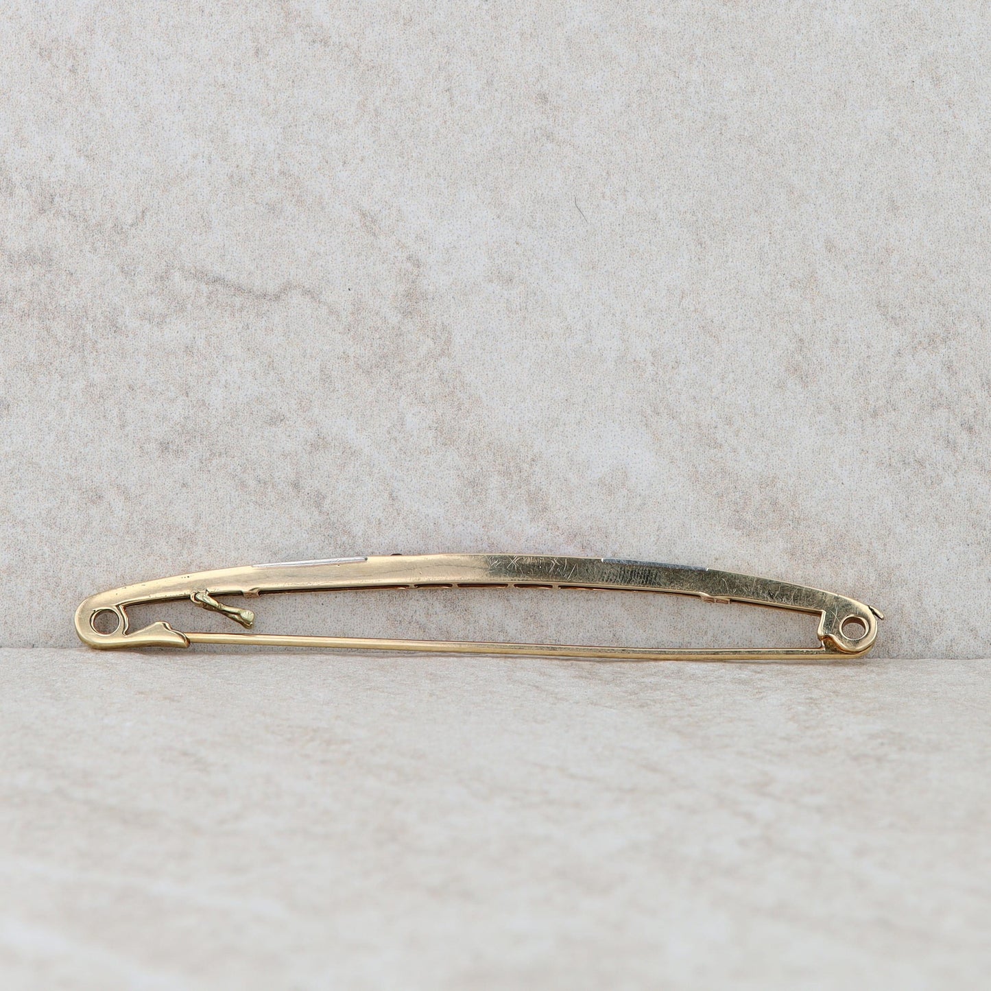 14k Yellow Gold Diamond and Ruby Pin