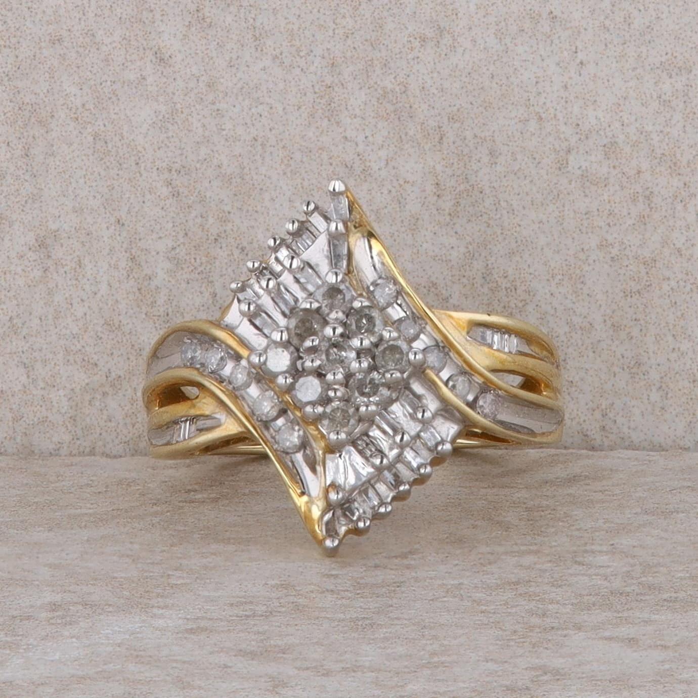 10k Yellow Gold Diamond Cluster Ring