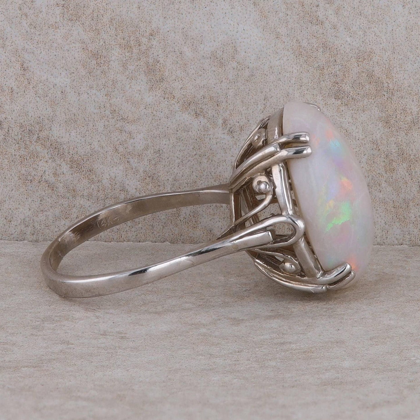 14k White Gold Oval Opal Ring