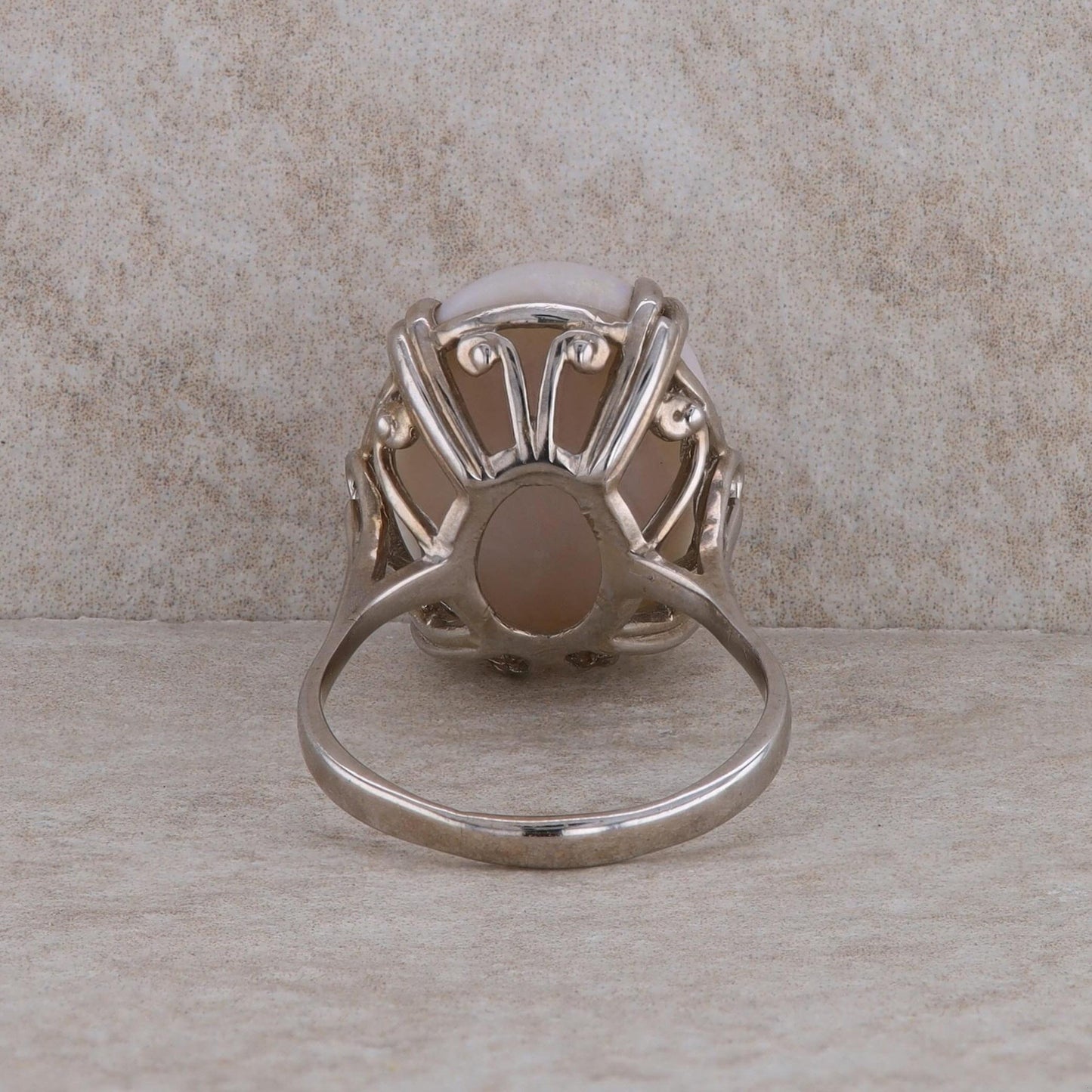 14k White Gold Oval Opal Ring