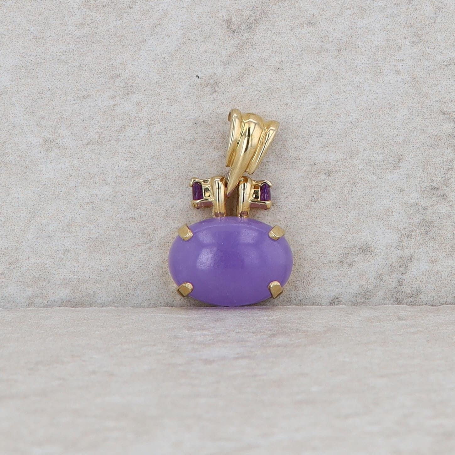 14k Yellow Jade and Amethyst Pendant