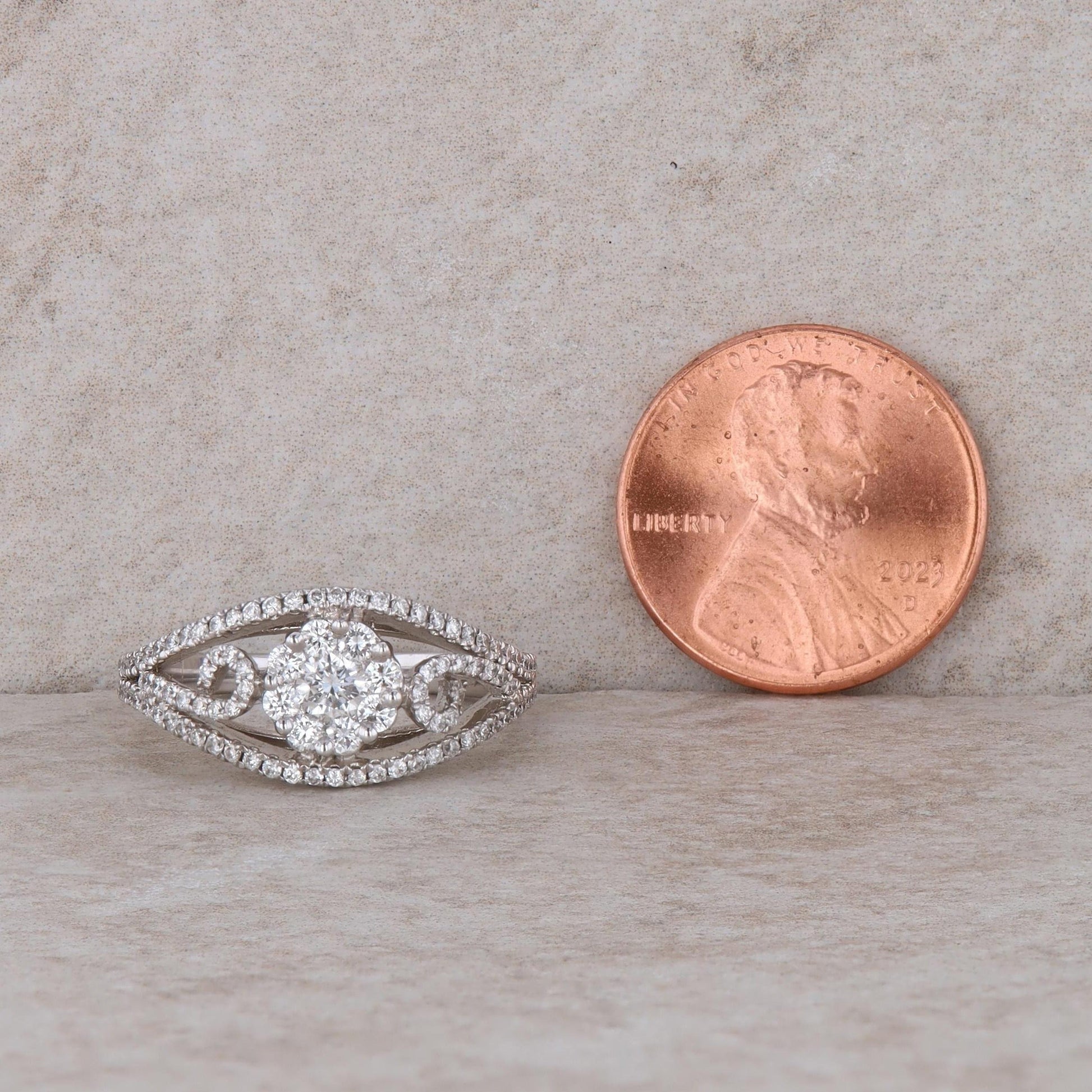 18k White Gold Cluster and Swirl Ring