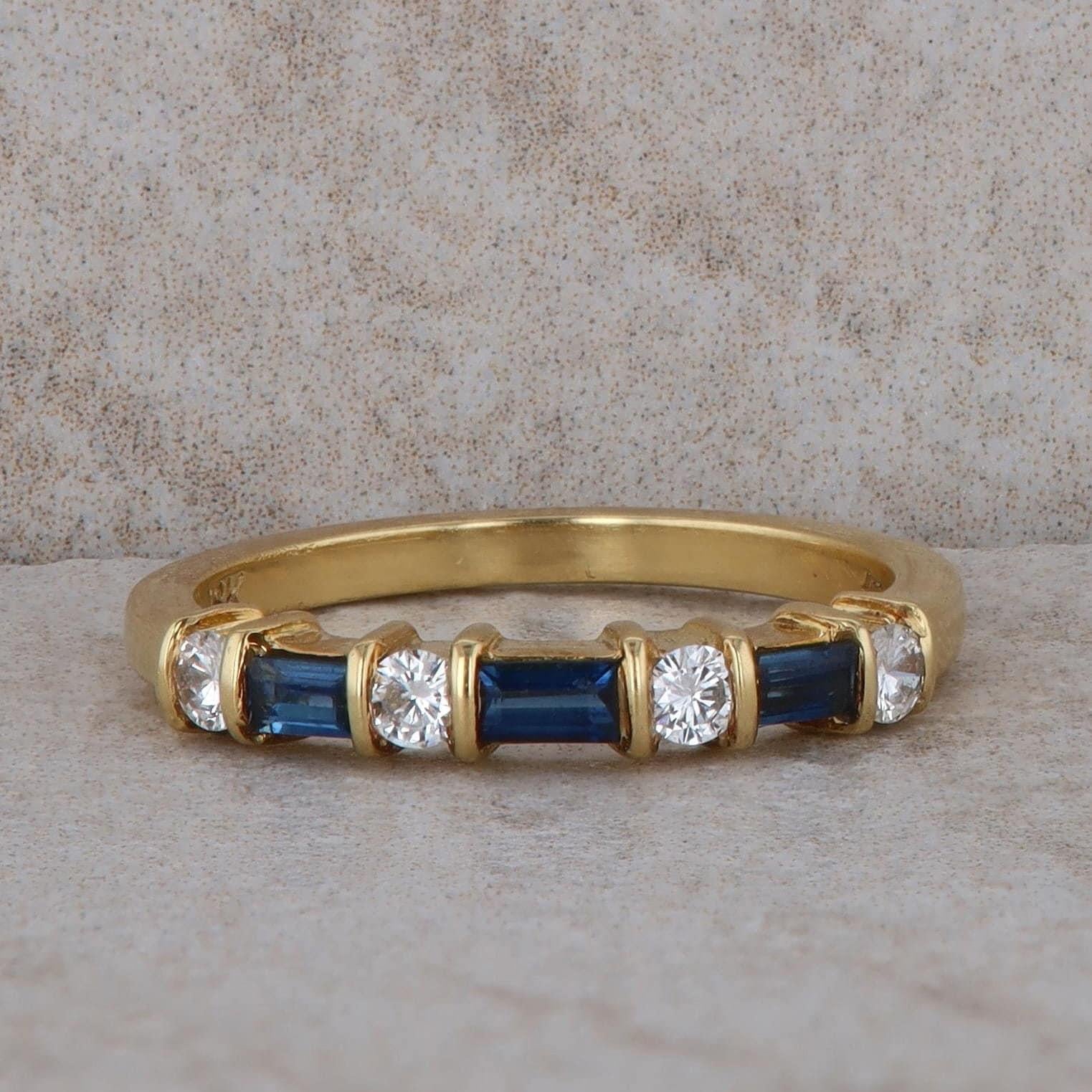 18k Yellow Gold Diamond and Sapphire Band