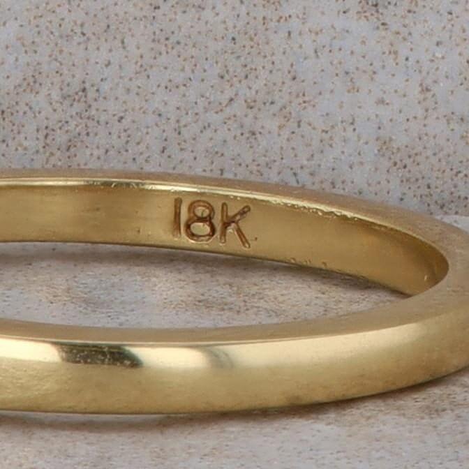 18k Yellow Gold Diamond and Sapphire Band