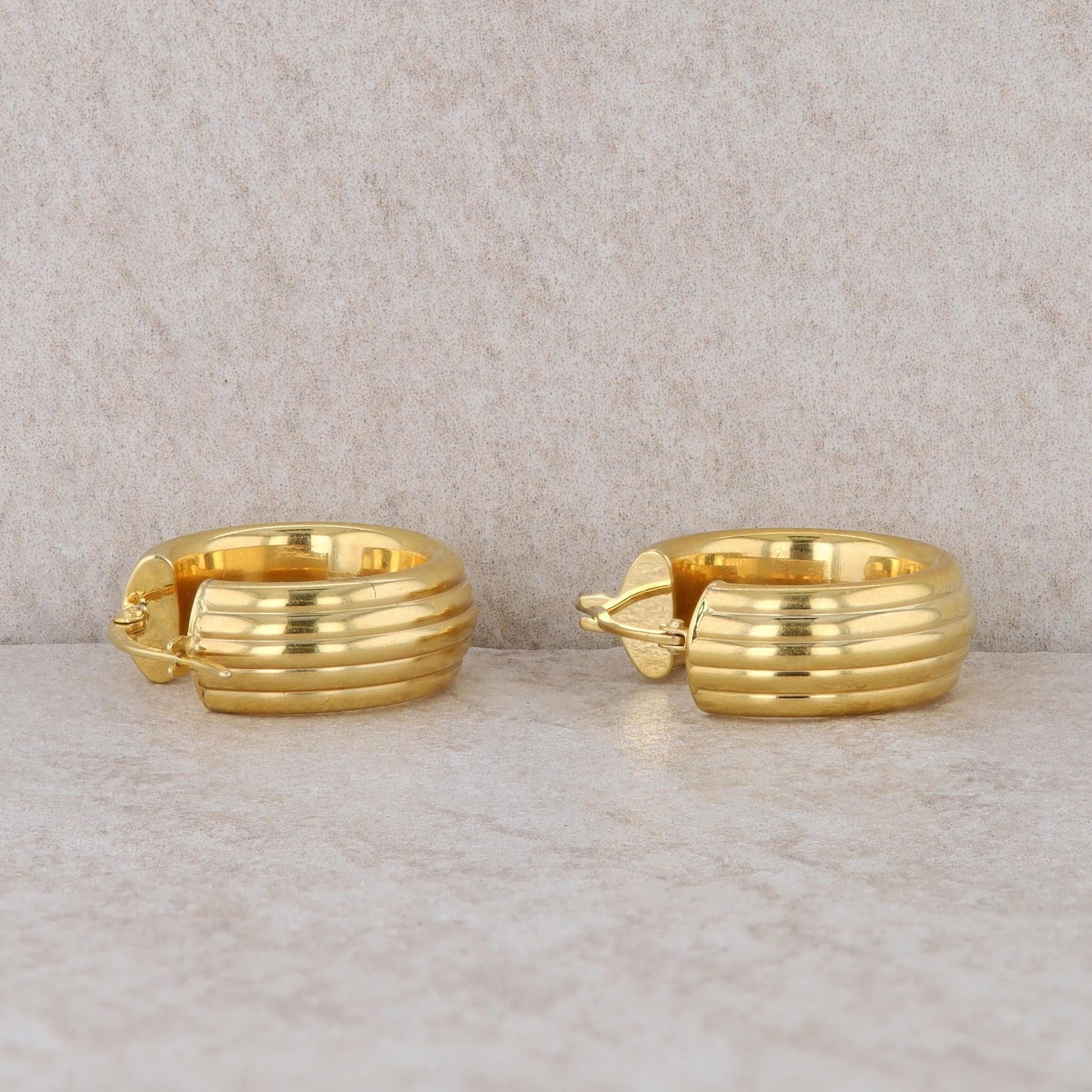 18k Yellow Ridged Textured Hoop Earrings