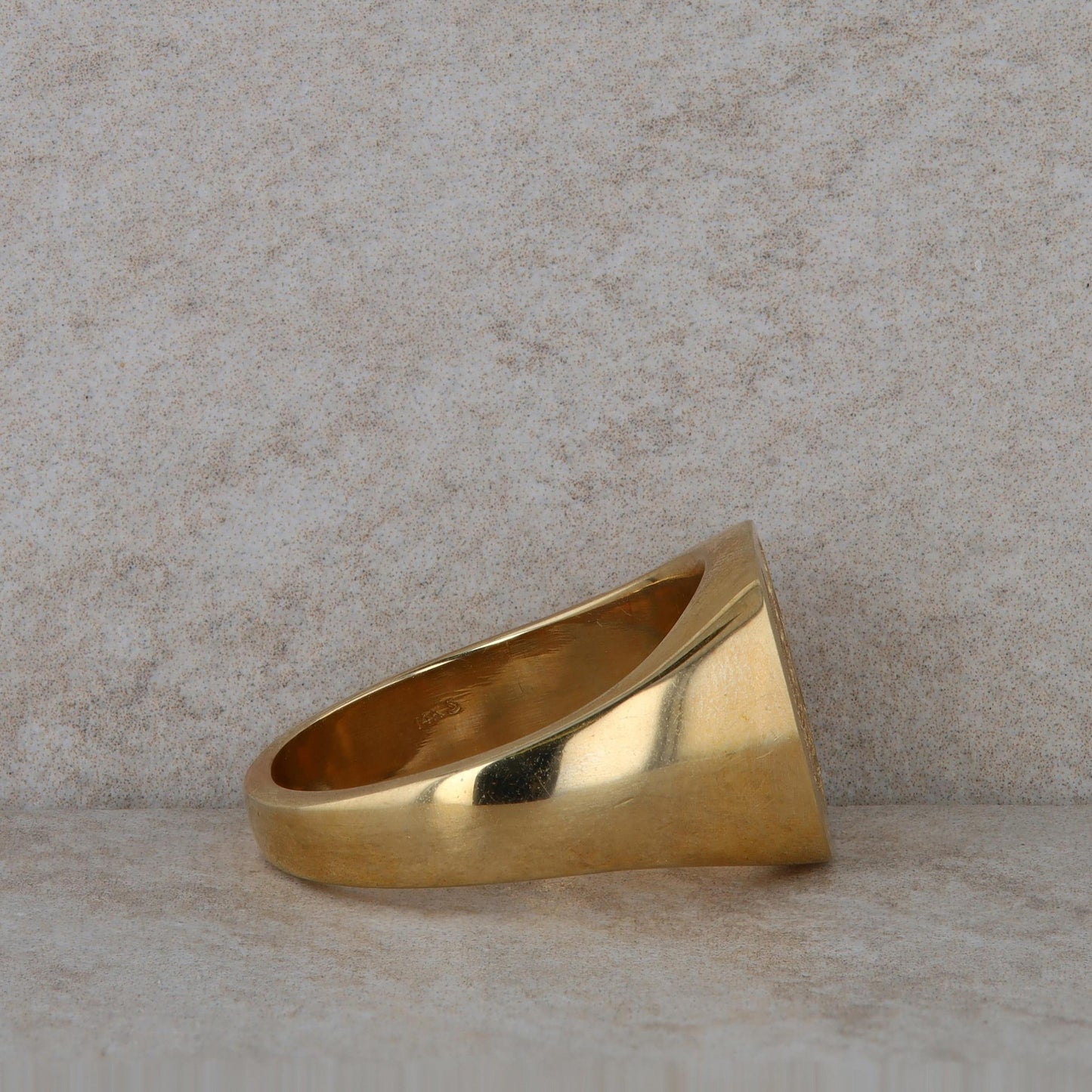 14k Yellow Gold Men's 'UNC' Signet Ring 19.69 g