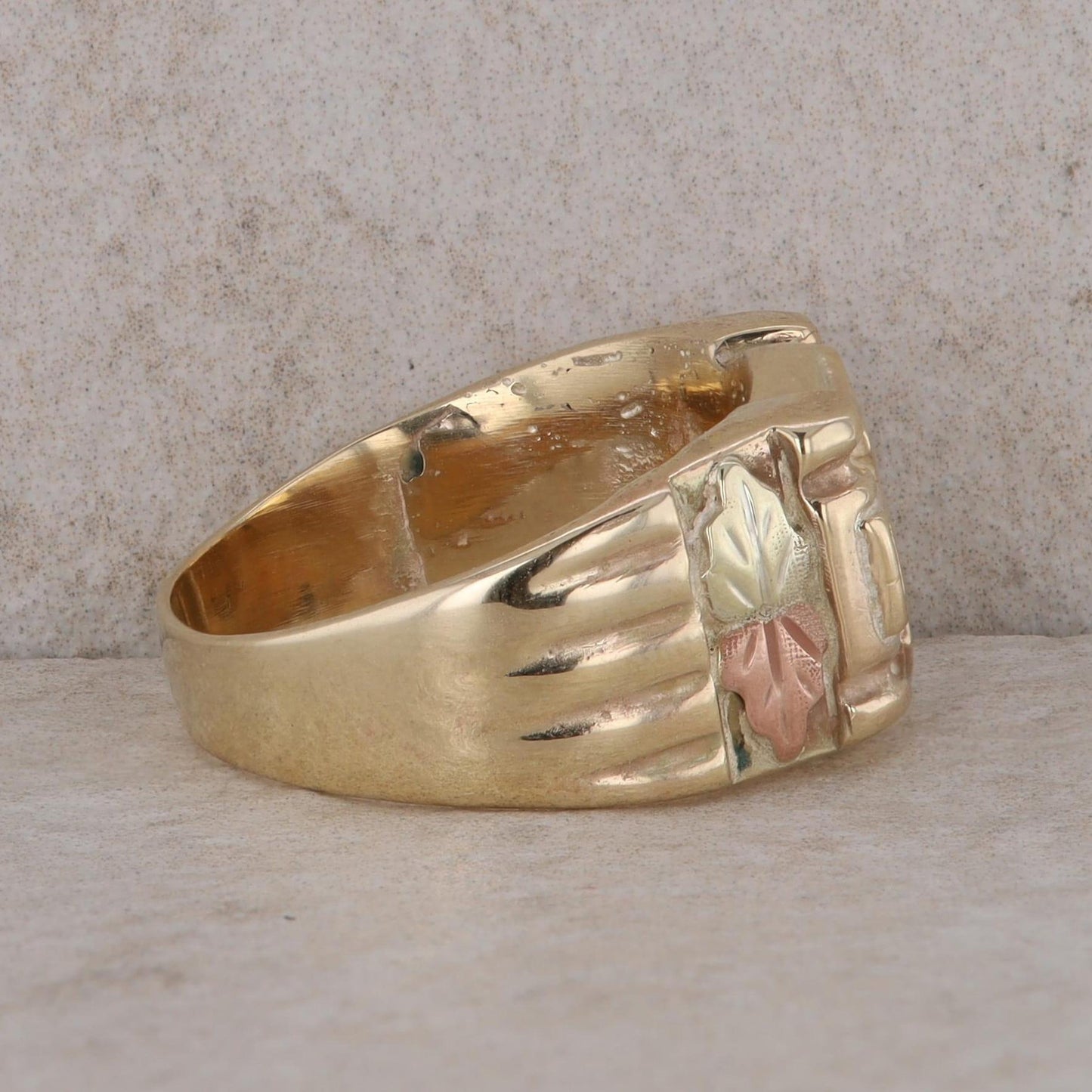 10k Yellow and Rose Gold Harley Davidson Motorcycle Ring 9.9g