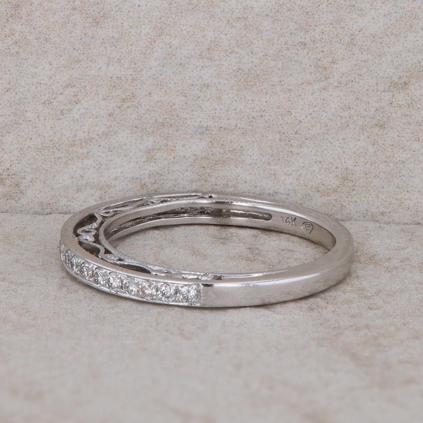 14k White Gold Diamond Filigree Band