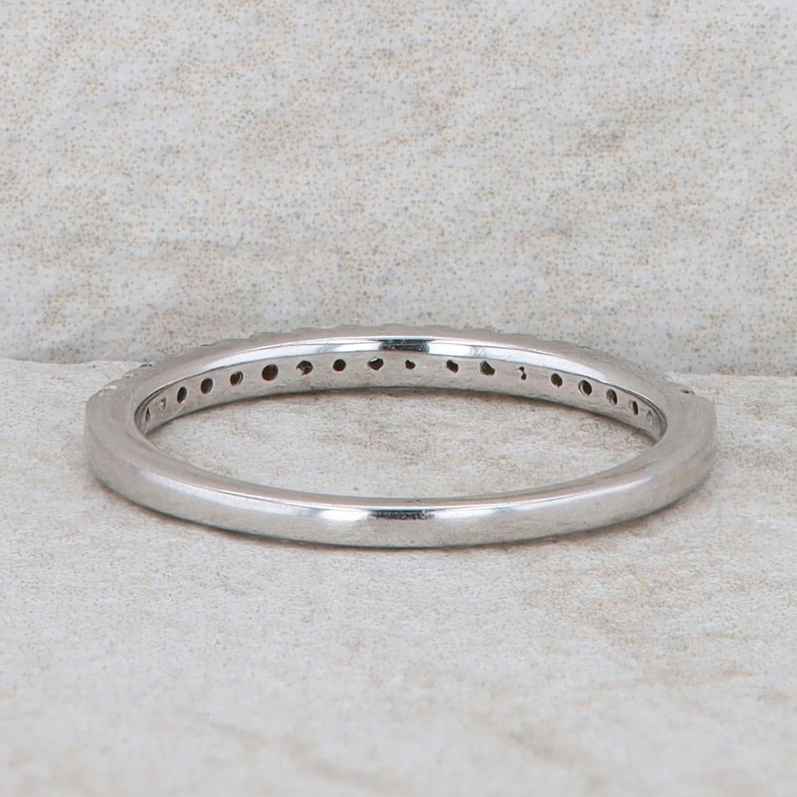 14k White Gold Diamond Shared Prong Band