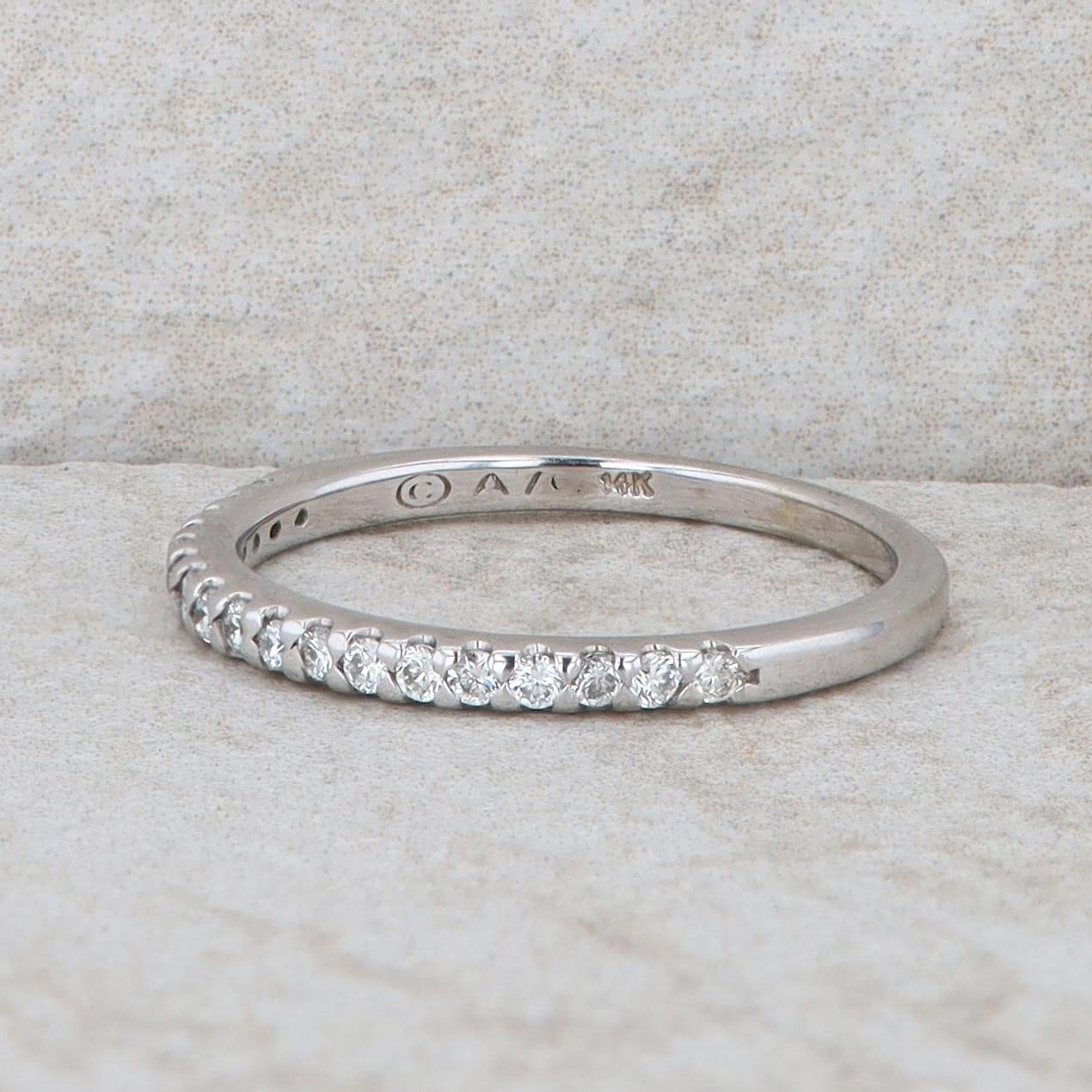 14k White Gold Diamond Shared Prong Band