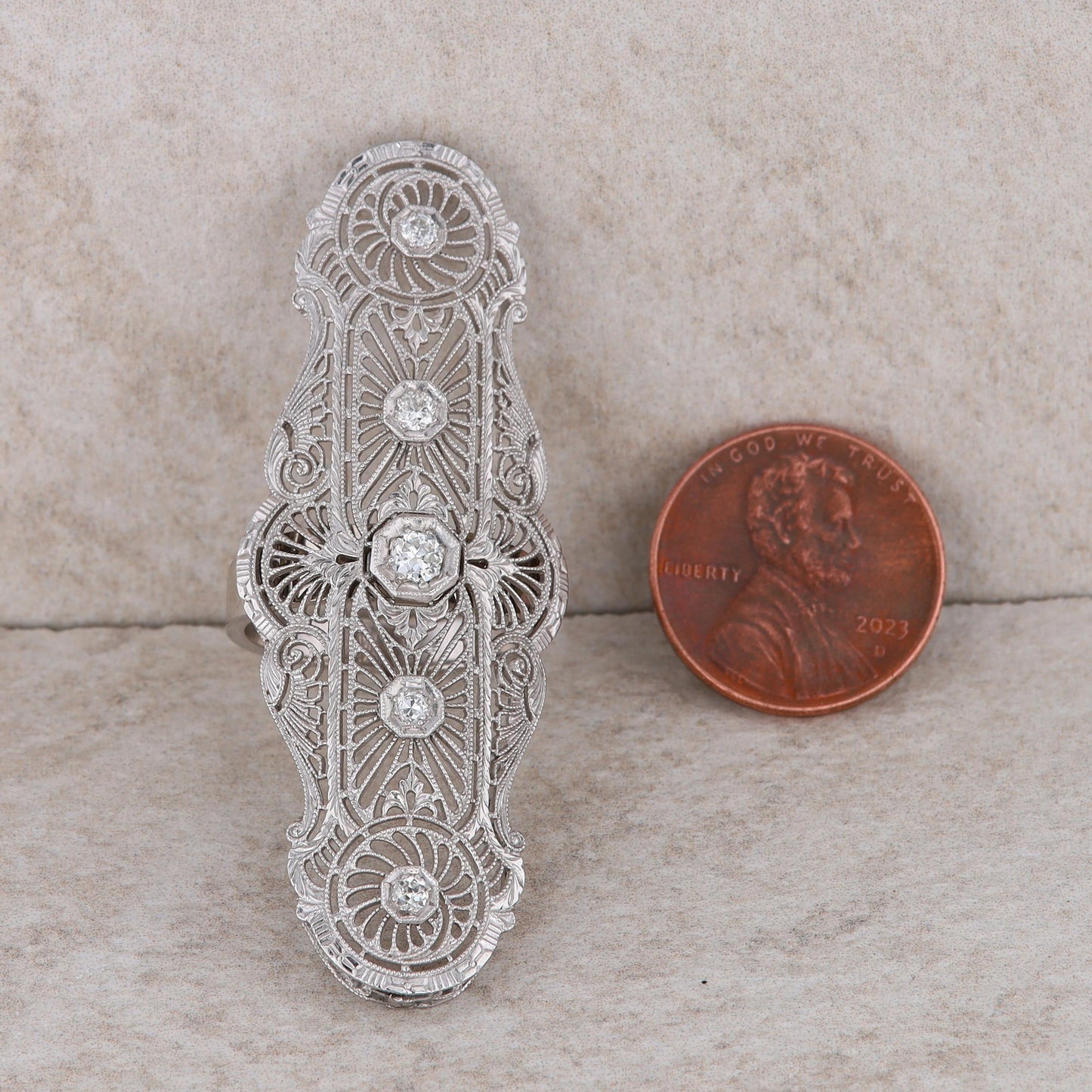 14k White Gold Art Deco Diamond Filigree Ring