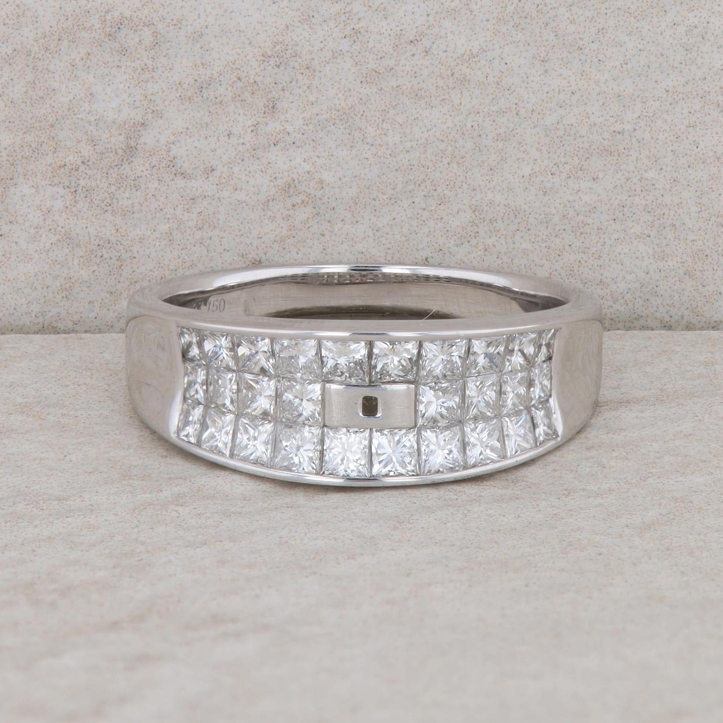 18k White Gold Invisible Set Ring Mounting