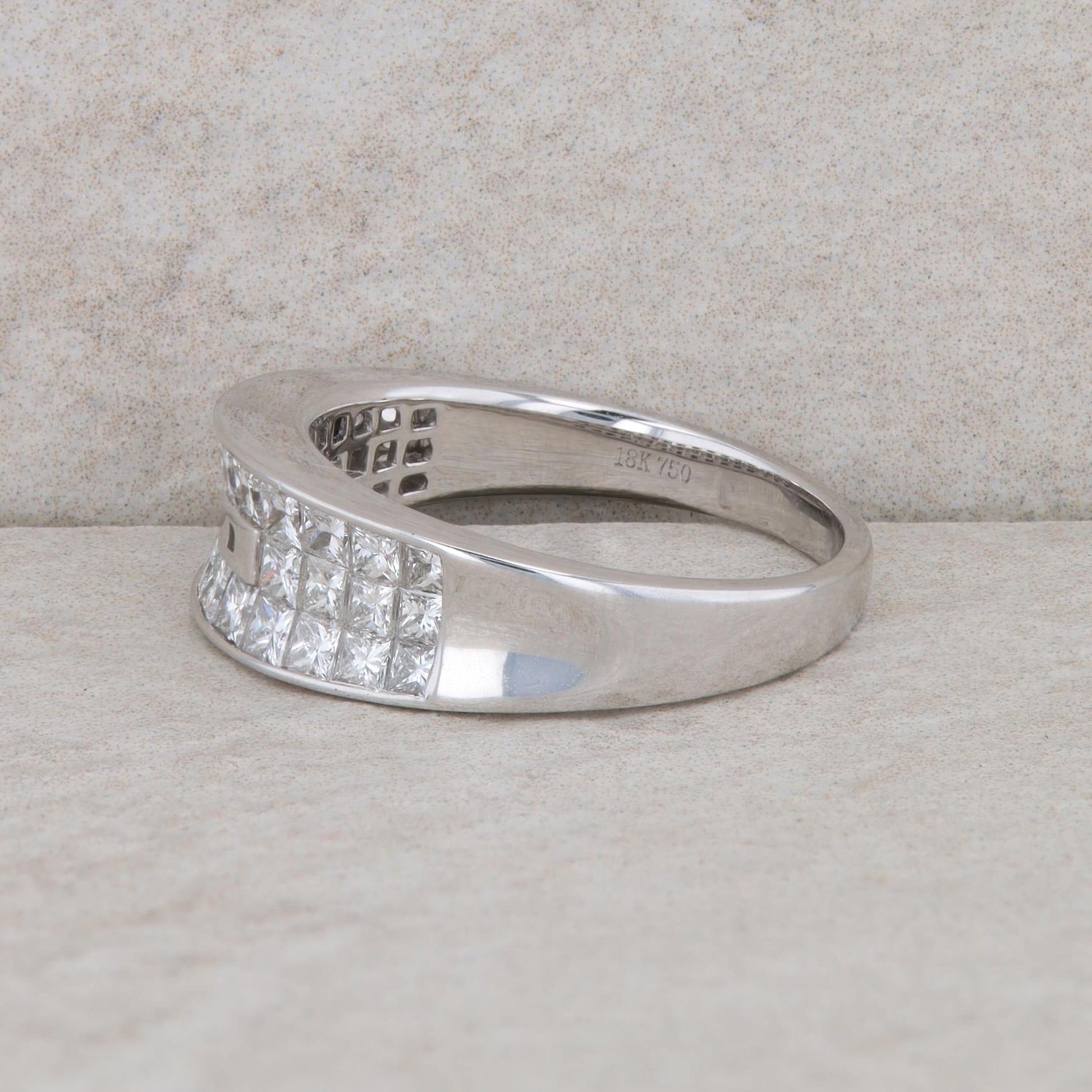 18k White Gold Invisible Set Ring Mounting