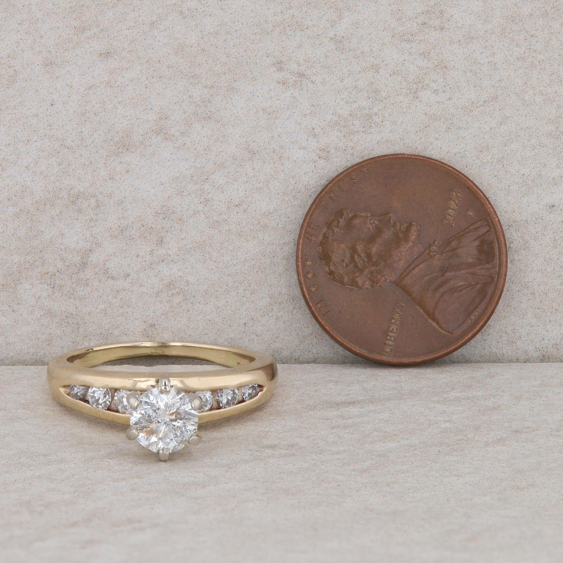 14k Yellow Gold Round Diamond Engagement Ring