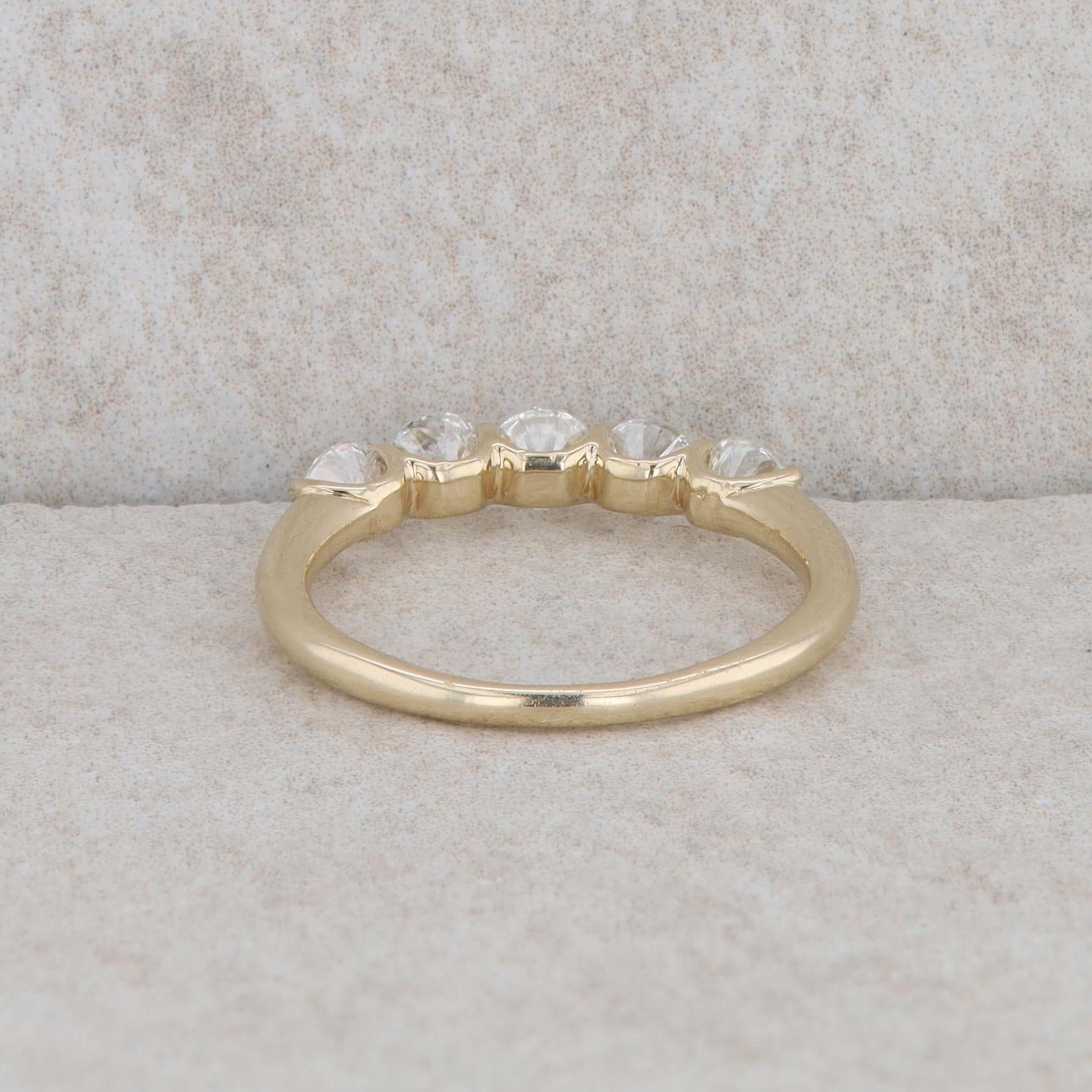 14k Yellow Gold Five Diamond Wedding Band