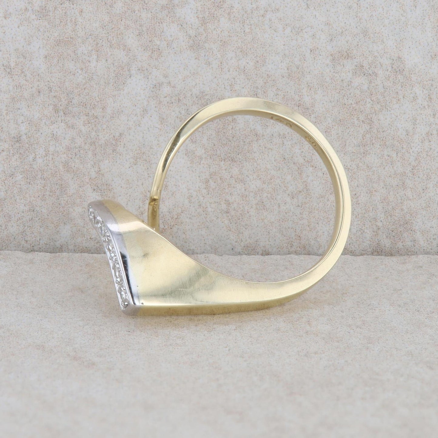 14k Yellow Gold Ribbon Diamond Square Fashion Ring