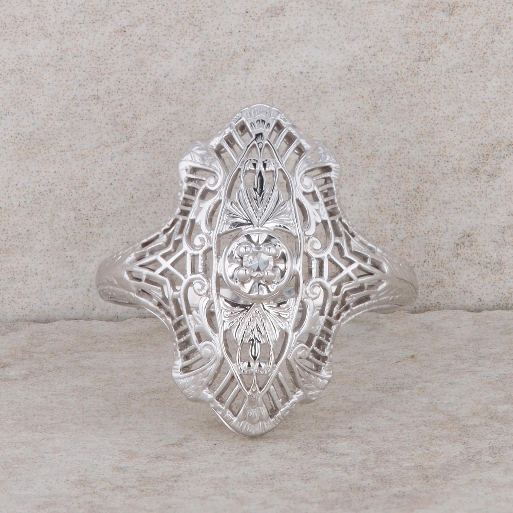 14k White Gold Diamond Vintage Filigree Ring