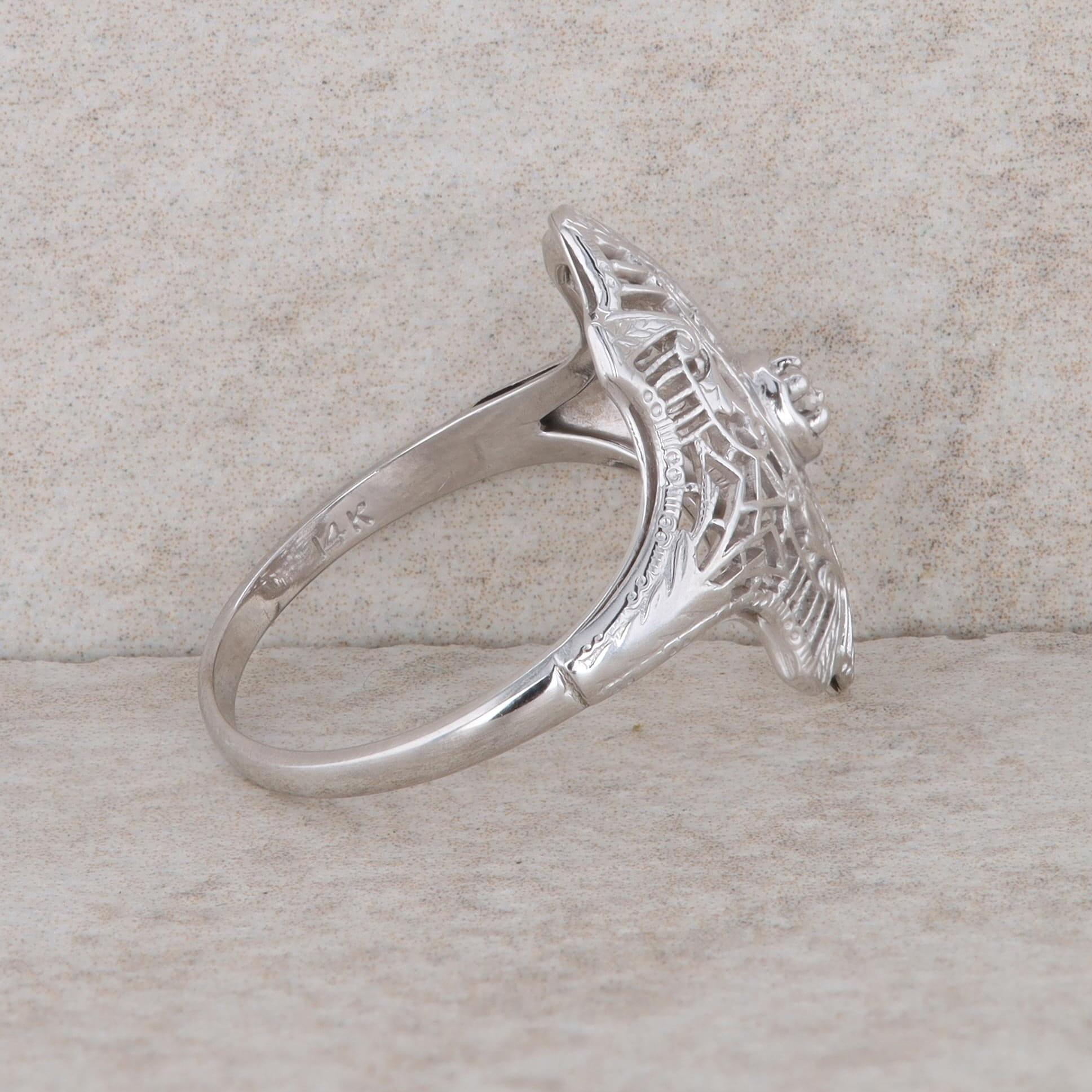 14k White Gold Diamond Vintage Filigree Ring