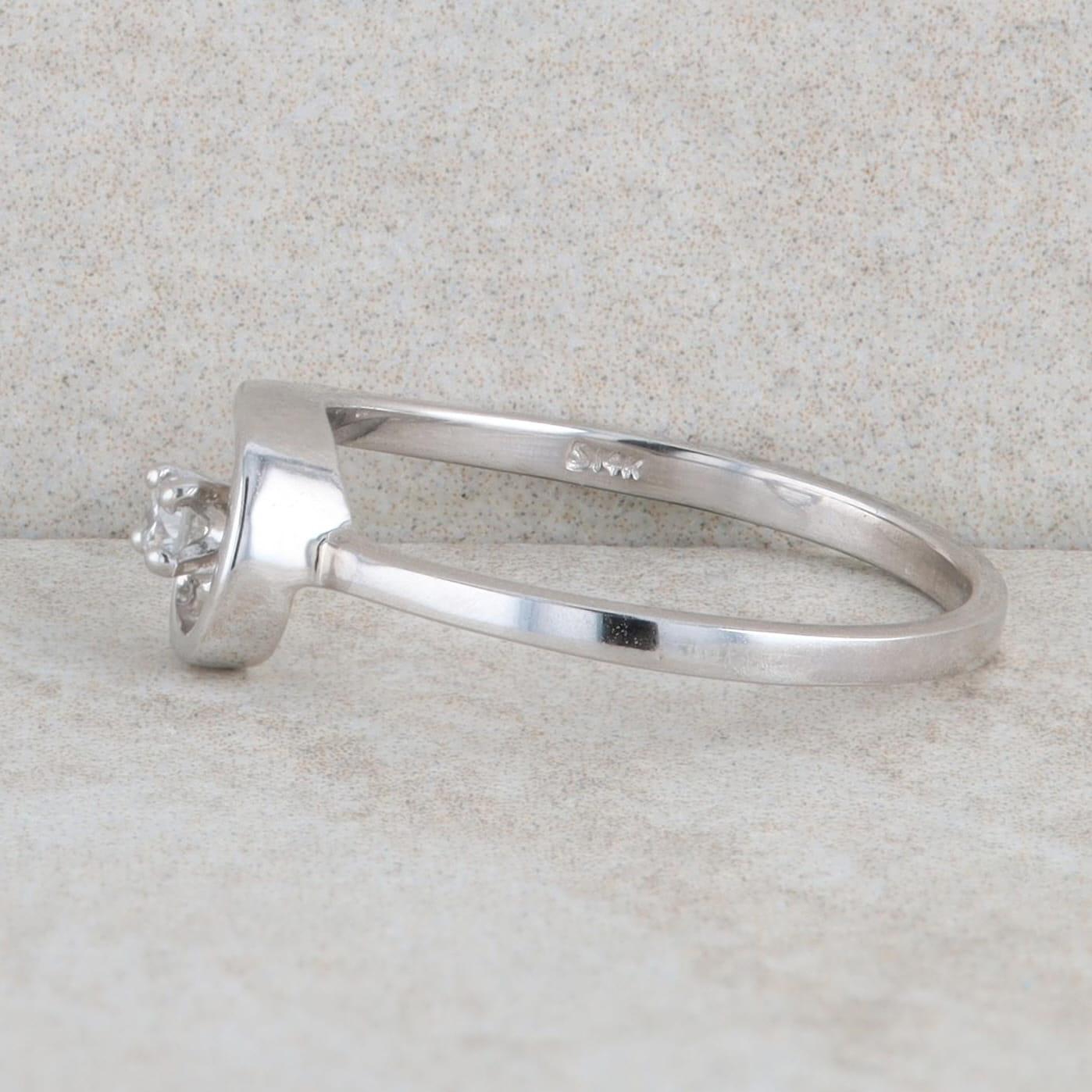 14k White Gold Diamond Swirl Style Ring