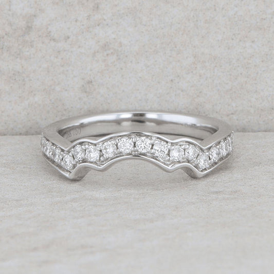 18k White Gold Curved Bead Set Channel Band