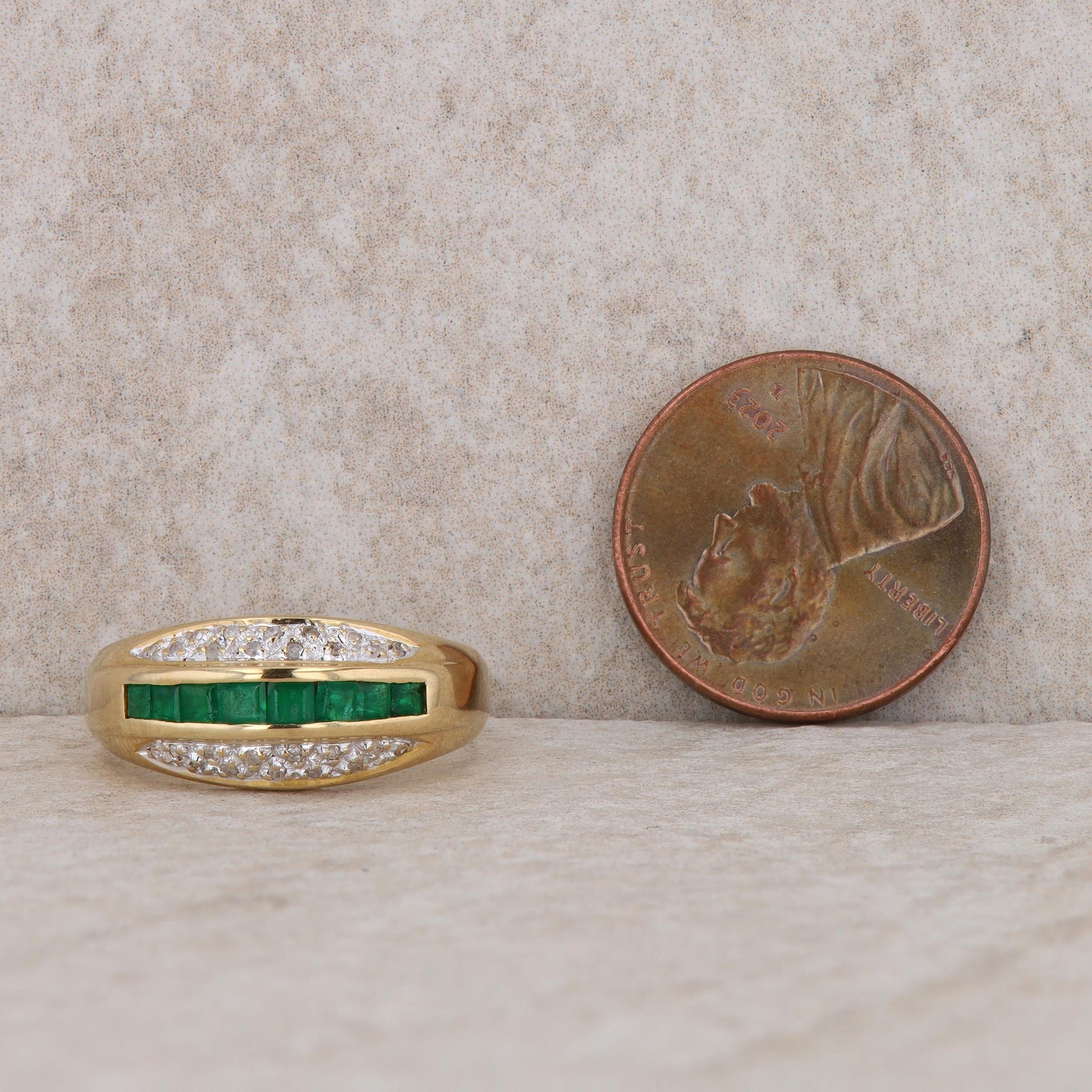 14k Yellow Gold Diamond and Emerald Domed Ring