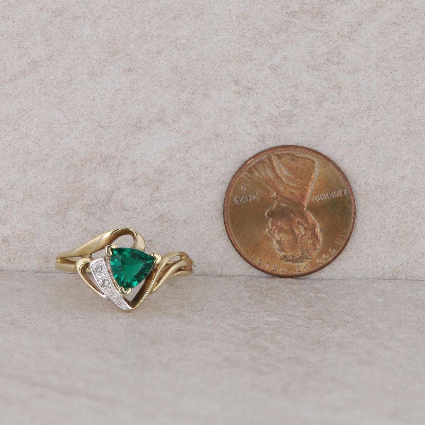 10k Yellow Gold Imitation Emerald and Diamond Ring