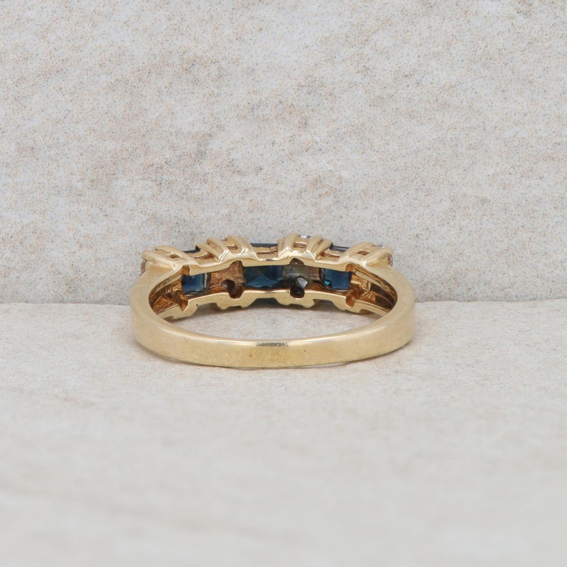 14k Yellow Gold Princess Cut Sapphires and Round Diamond Ring