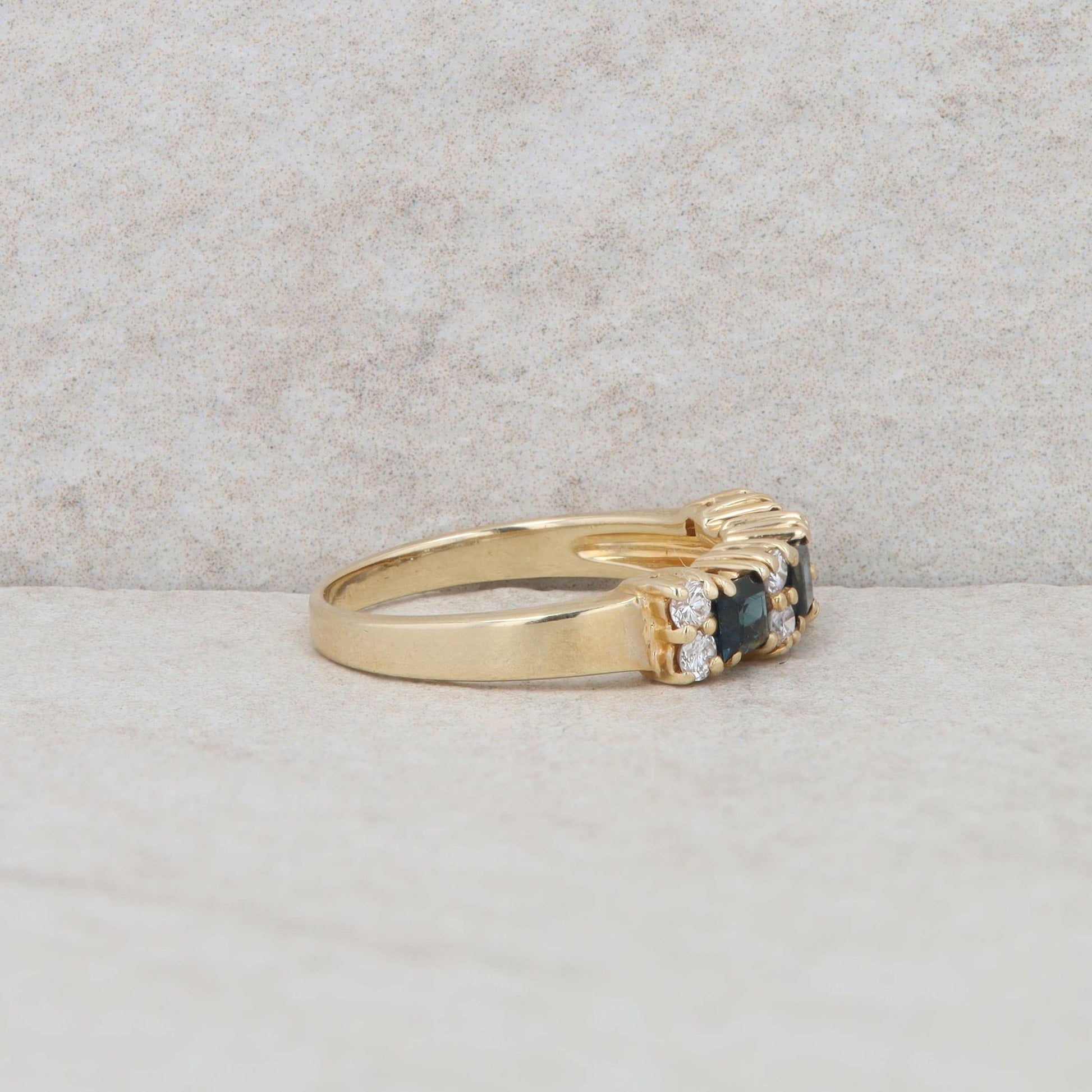 14k Yellow Gold Princess Cut Sapphires and Round Diamond Ring