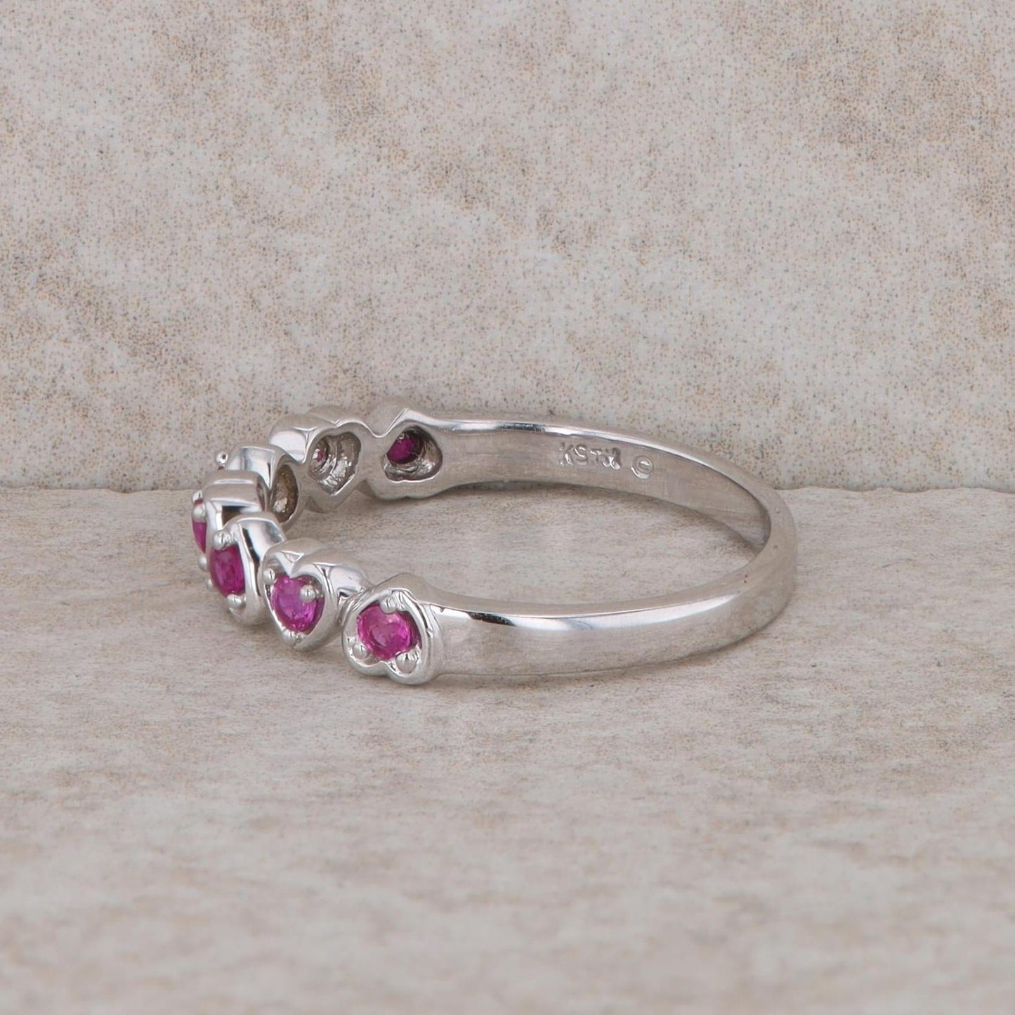 10k White Gold Heart Pink Sapphire Band