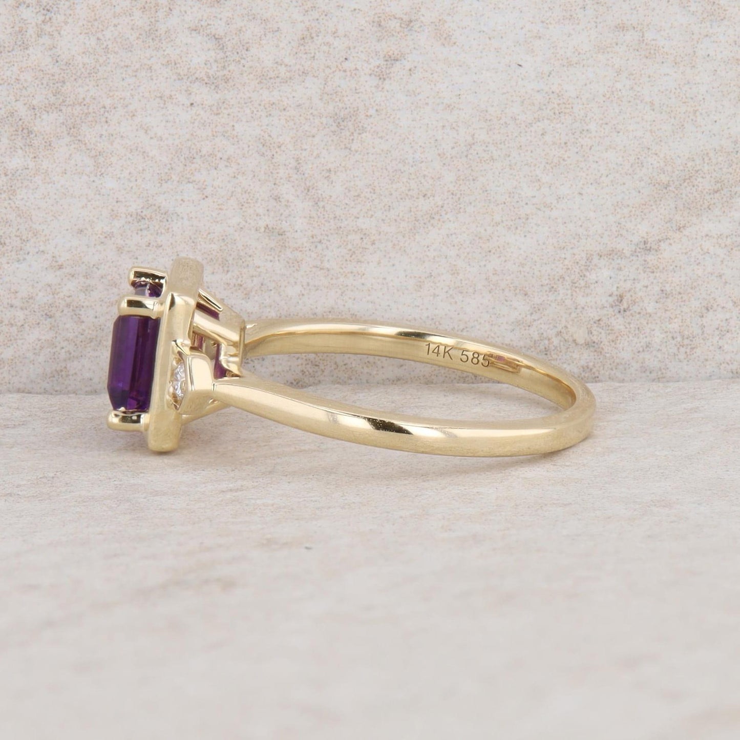 14k Yellow Gold Diamond and Amethyst Princess Cut Ring