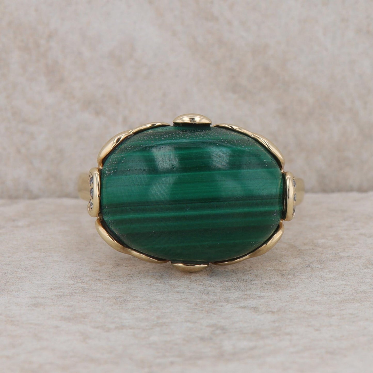 14k Yellow Gold Malachite Oval Ring