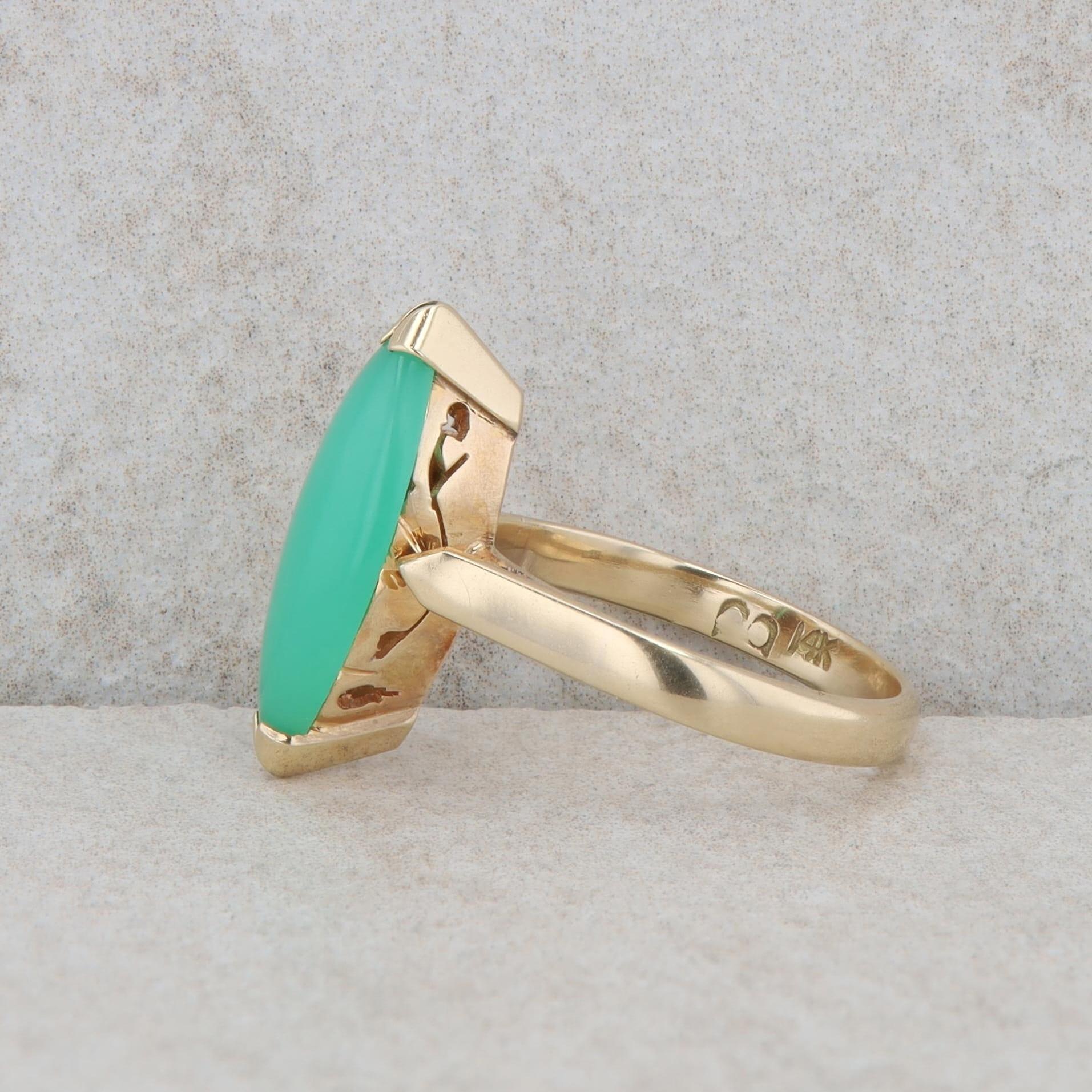 14k Yellow Gold Chrysoprase Ring