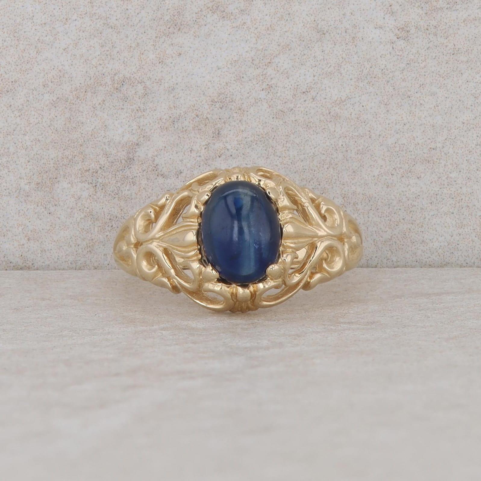 14k Yellow Gold Cabochon Oval Sapphire Filigree Ring